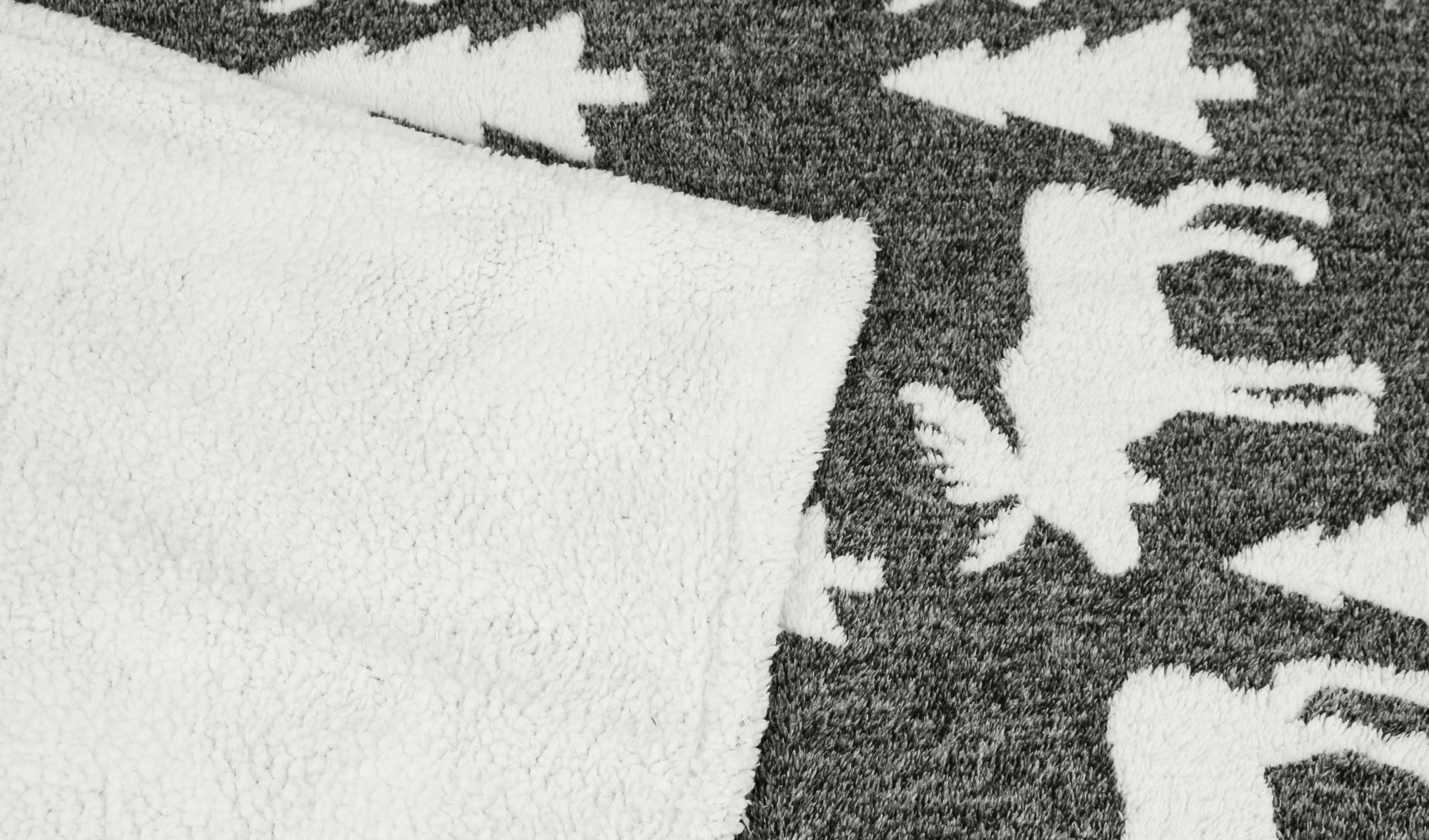 Kuscheldecke "Elch"  im Frank Flechtwaren Online Shop für Herbst kaufen