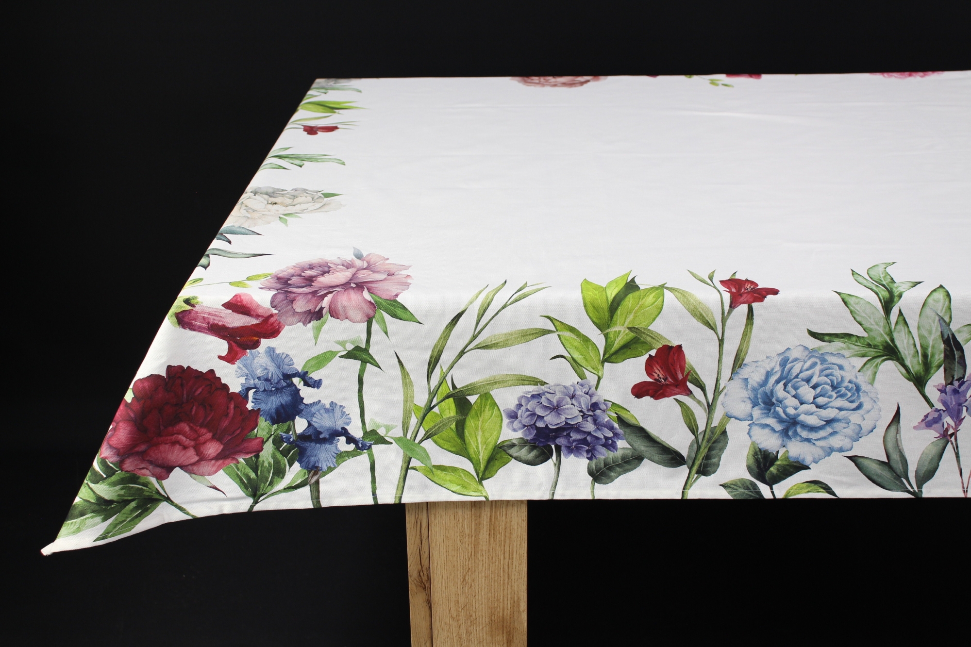 Tafeldecke "Blumenwiese" im Frank Flechtwaren Online Shop für Tafeldecken kaufen Tafeldecke "Blumenwiese" im Frank Flechtwaren Online Shop für Tafeldecken kaufen