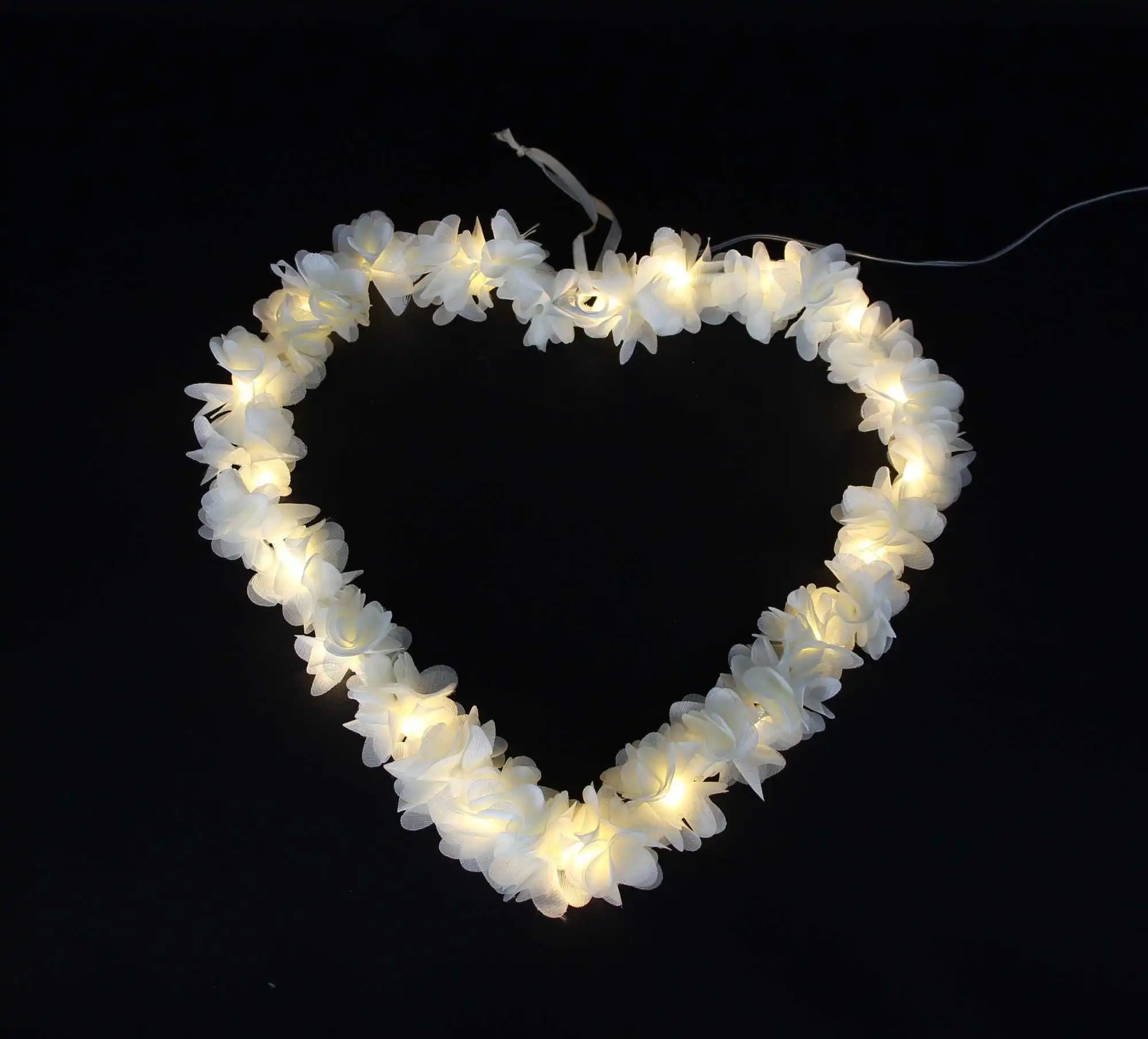LED-Hänger "Blütenherz"  im Frank Flechtwaren Online Shop für Ostern kaufen
