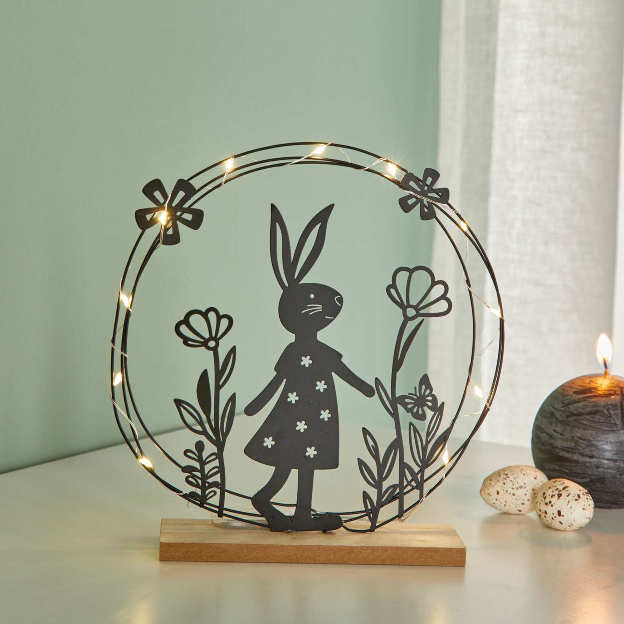 LED-Ring "Häschen mit Blumen"  im Frank Flechtwaren Online Shop kaufen