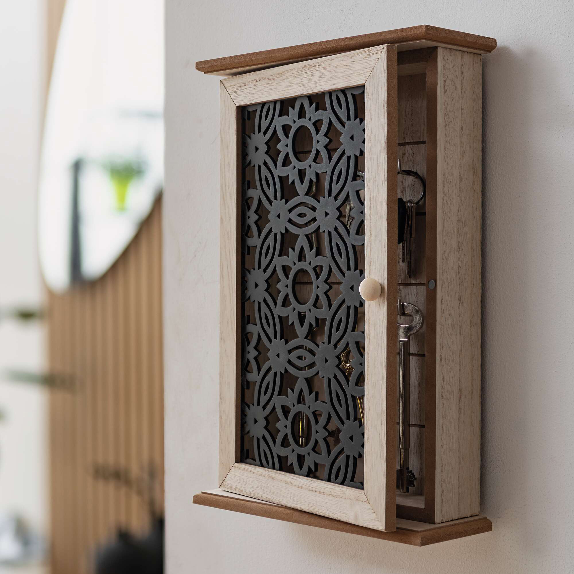 Schlüsselbox "Black Flowers"  im Frank Flechtwaren Online Shop kaufen