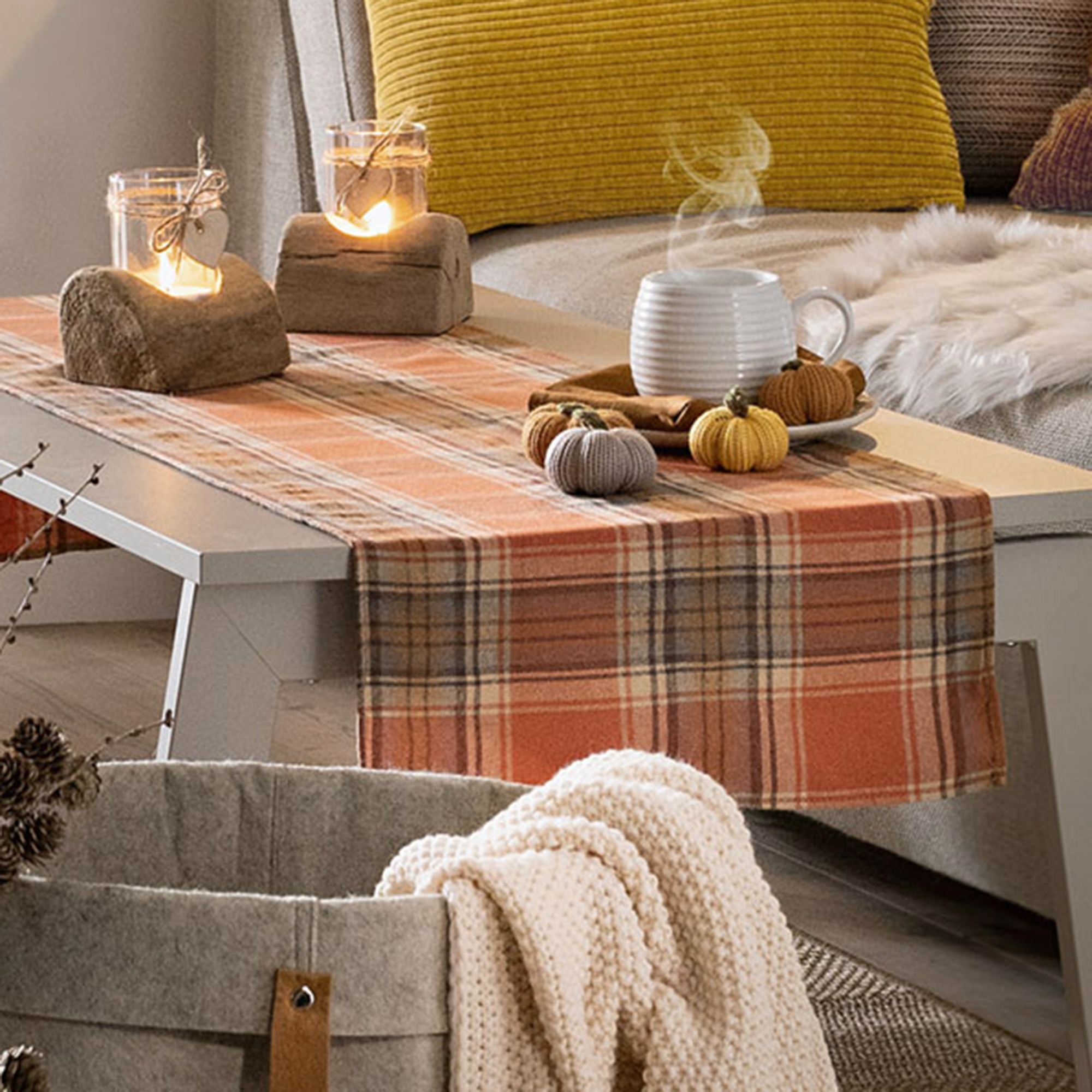 Acheter Chemin de table "look carreaux"  dans la boutique en ligne de Frank Flechtwaren