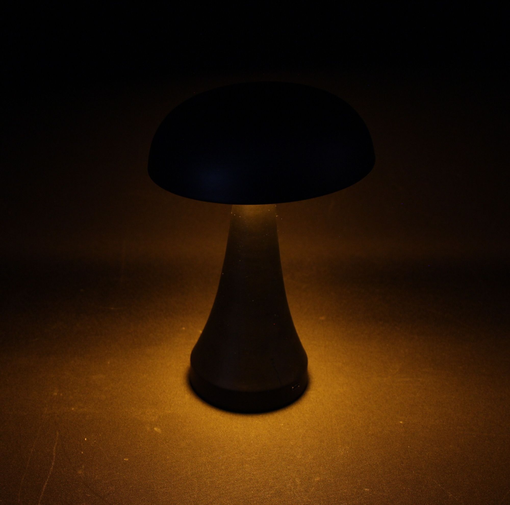 LED-Lampe "Pilz" im Frank Flechtwaren Online Shop für LED-Lampen kaufen LED-Lampe "Pilz" im Frank Flechtwaren Online Shop für LED-Lampen kaufen