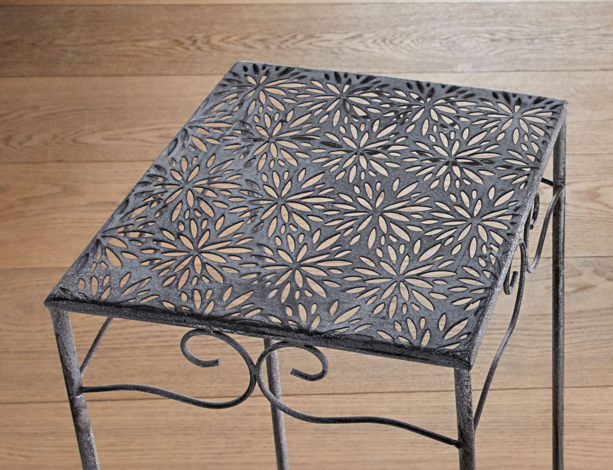 Beistelltisch "Flowers", 3er Set im Frank Flechtwaren Online Shop für Hocker kaufen Beistelltisch "Flowers", 3er Set im Frank Flechtwaren Online Shop für Hocker kaufen