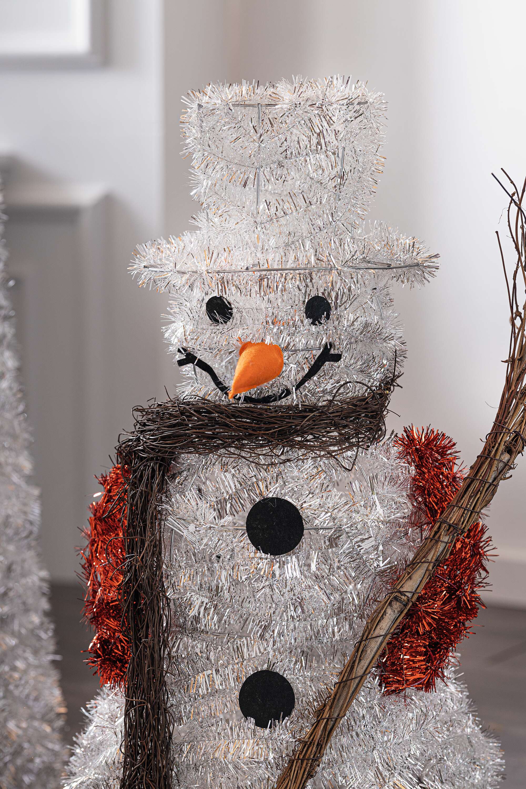 LED-Schneemann "Silberglimmer"  im Frank Flechtwaren Online Shop für Weihnachtsmänner kaufen
