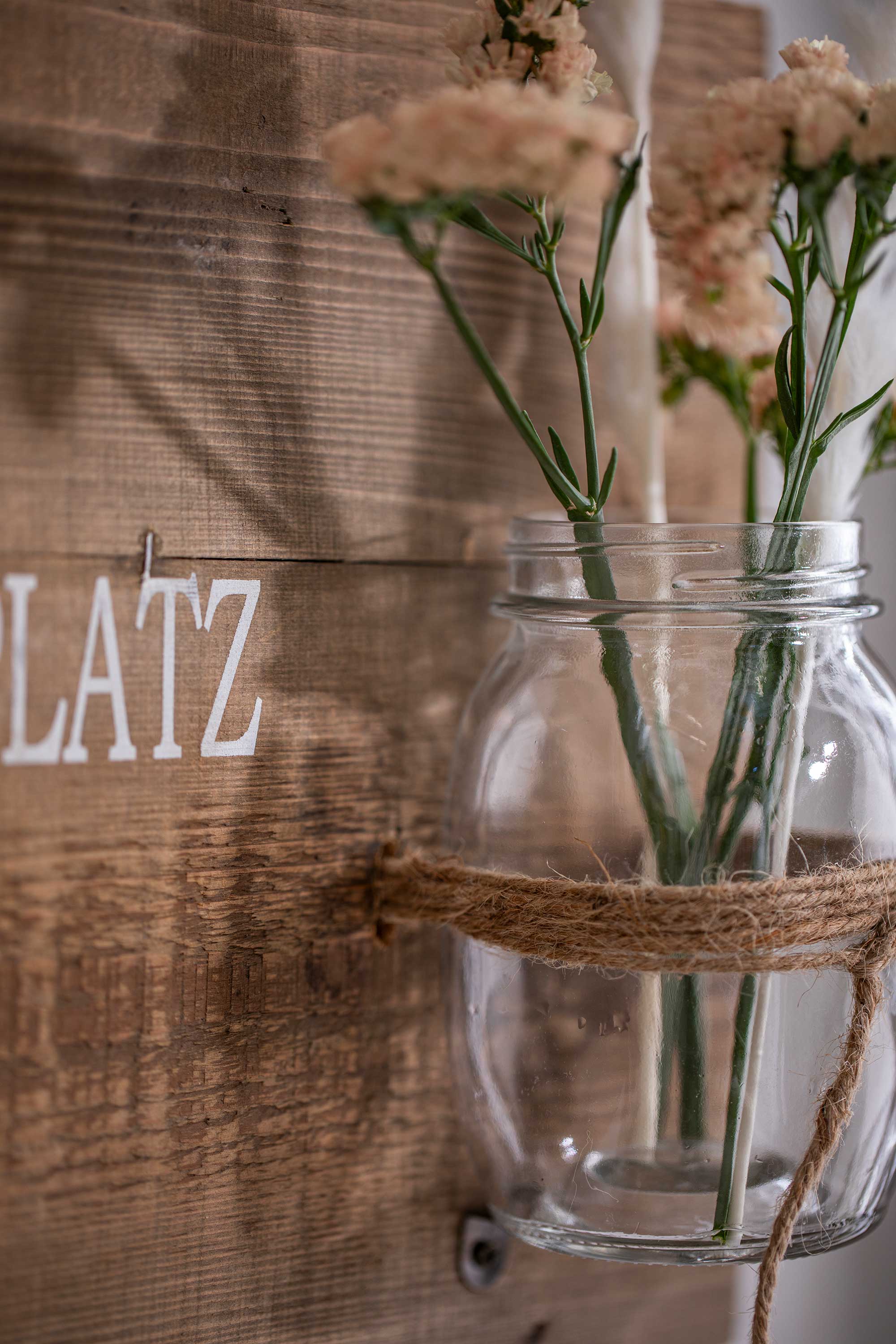 Schild "Lieblingsplatz" im Frank Flechtwaren Online Shop für Dekovasen kaufen Schild "Lieblingsplatz" im Frank Flechtwaren Online Shop für Dekovasen kaufen