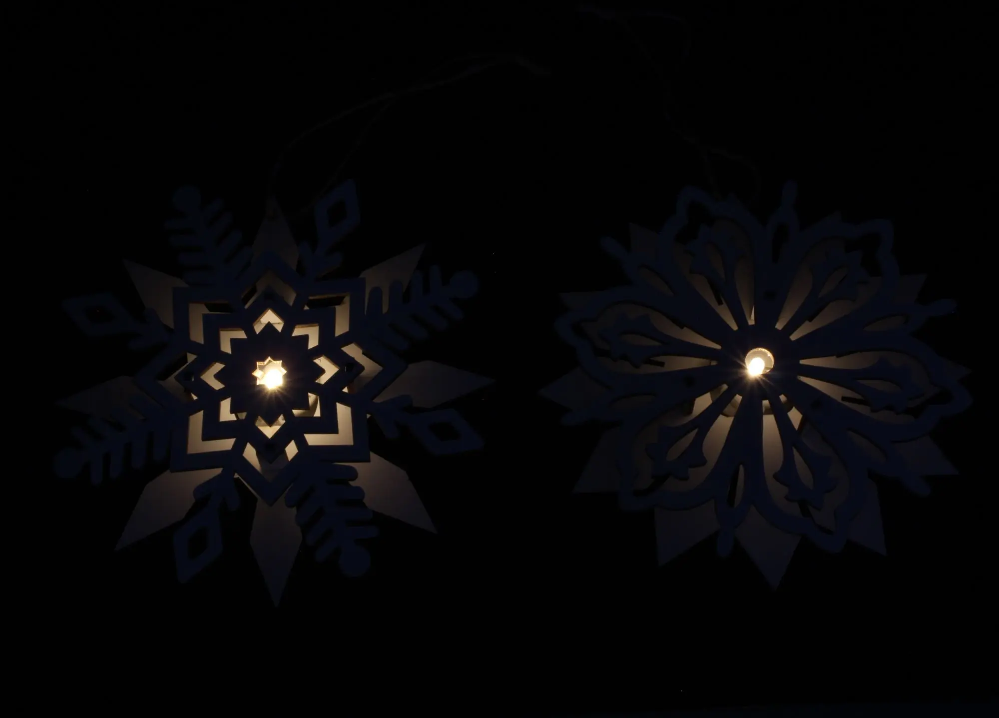 LED-Hänger "Schneeflocke", 2er Set  im Frank Flechtwaren Online Shop für Dekohänger  kaufen