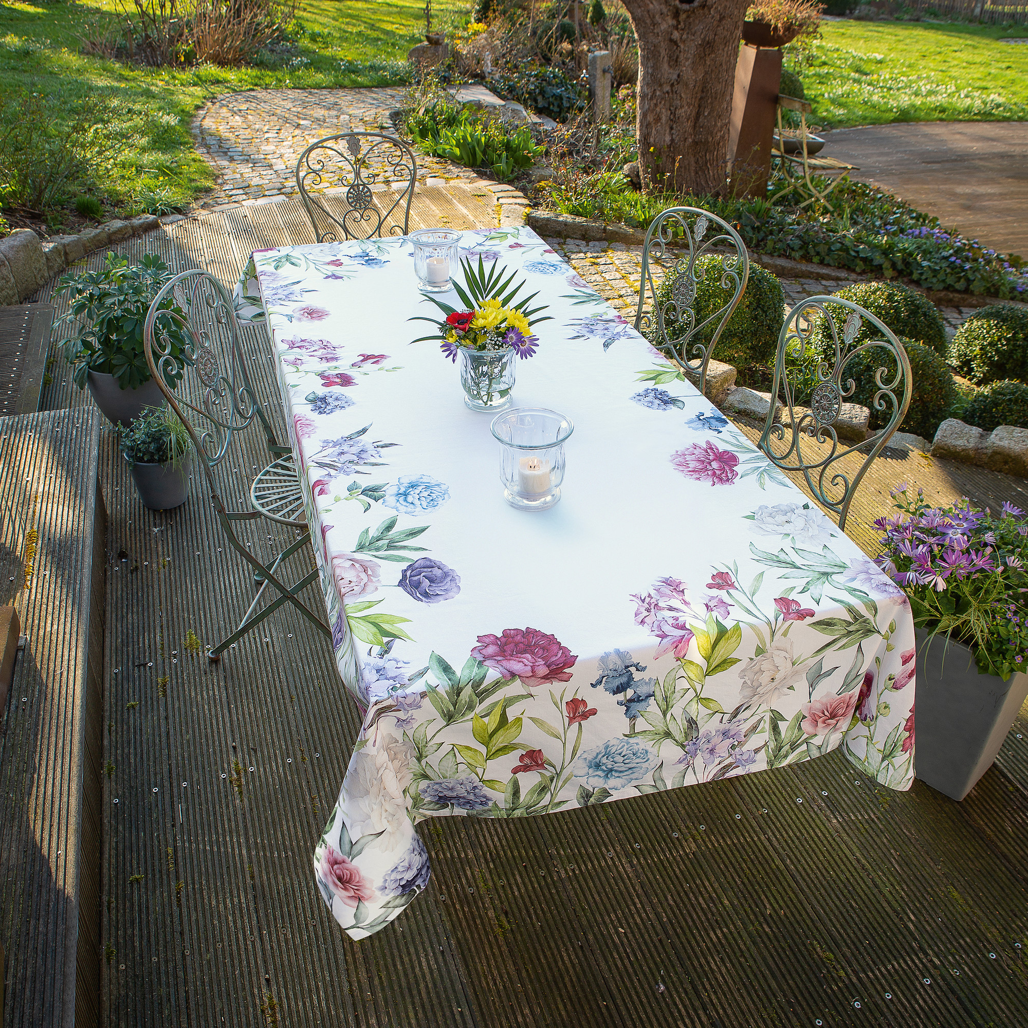 Tafeldecke "Blumenwiese" im Frank Flechtwaren Online Shop für Tafeldecken kaufen Tafeldecke "Blumenwiese" im Frank Flechtwaren Online Shop für Tafeldecken kaufen