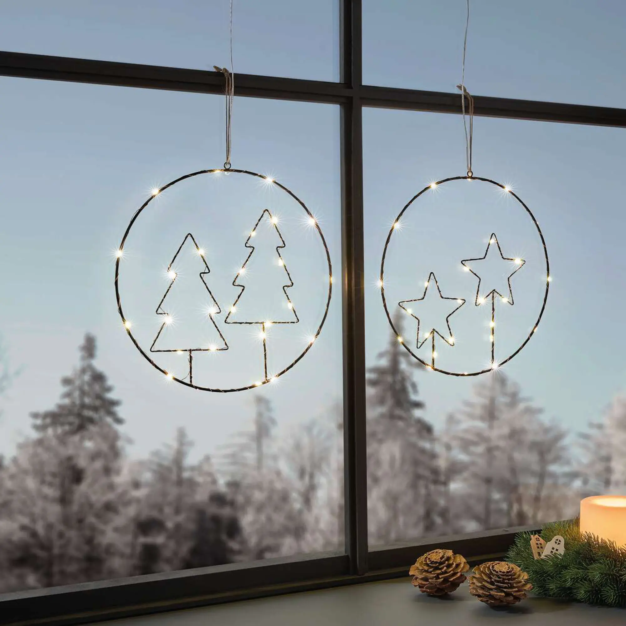 LED-Hänger "Sterne &amp; Tannen", 2er Set  im Frank Flechtwaren Online Shop kaufen