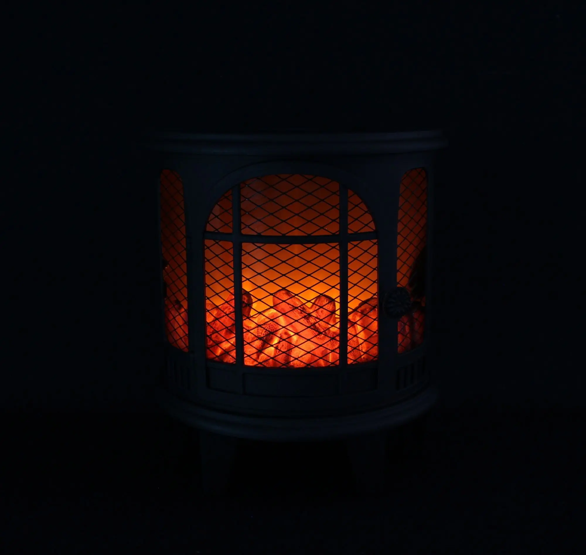 LED-Kaminofen "Flammeneffekt"  im Frank Flechtwaren Online Shop für Chalet kaufen