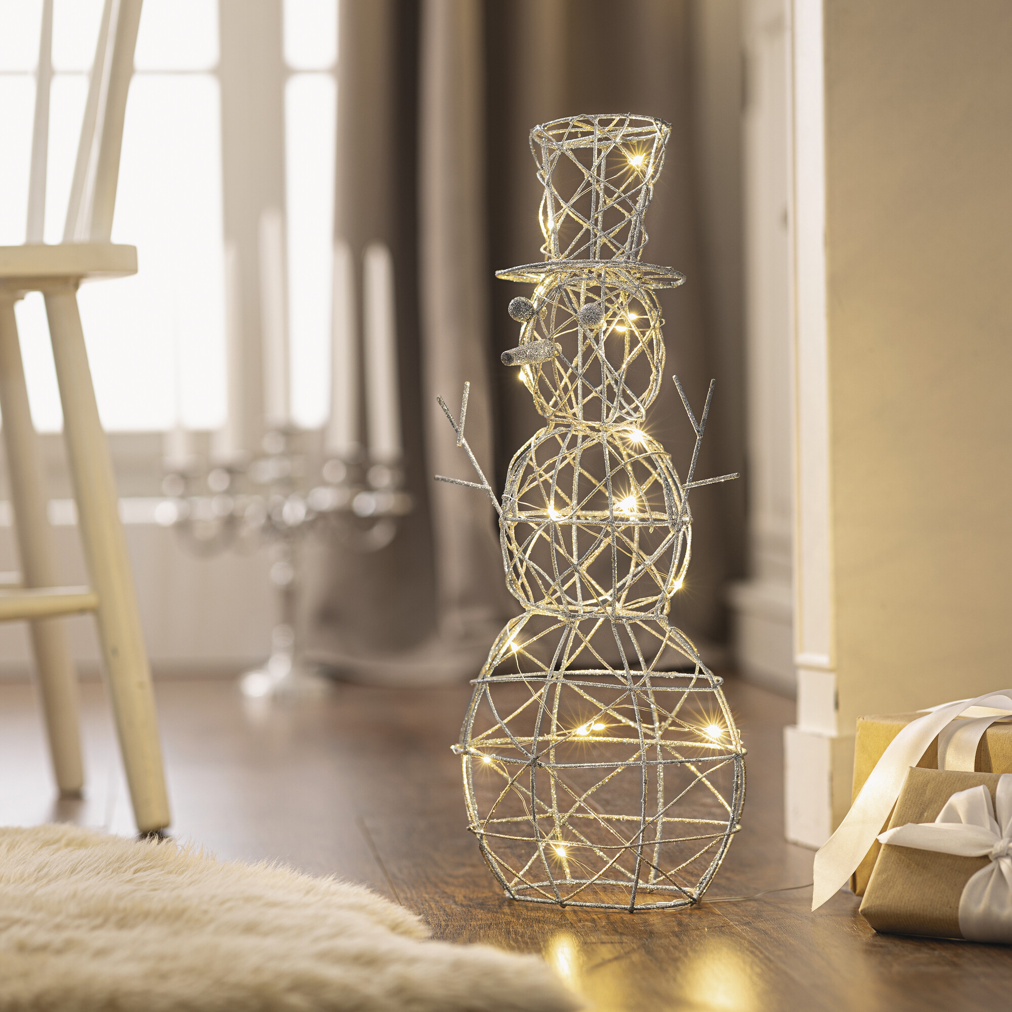 LED-Schneemann "Silver" im Frank Flechtwaren Online Shop für Weihnachten kaufen LED-Schneemann "Silver" im Frank Flechtwaren Online Shop für Weihnachten kaufen