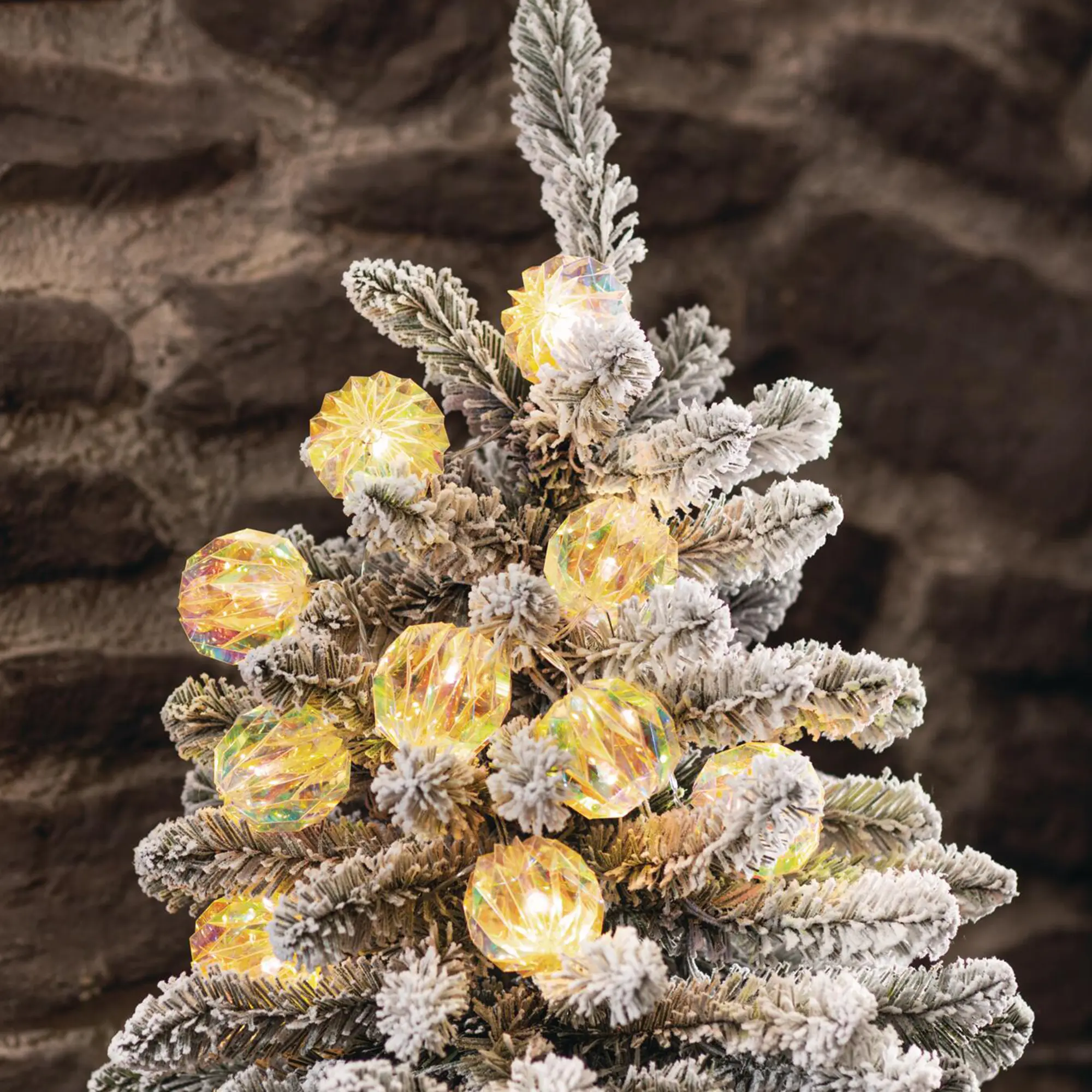 LED-Lichterkette "Rainbow-Balls"  im Frank Flechtwaren Online Shop für Weihnachtliche LED-Lichterketten kaufen