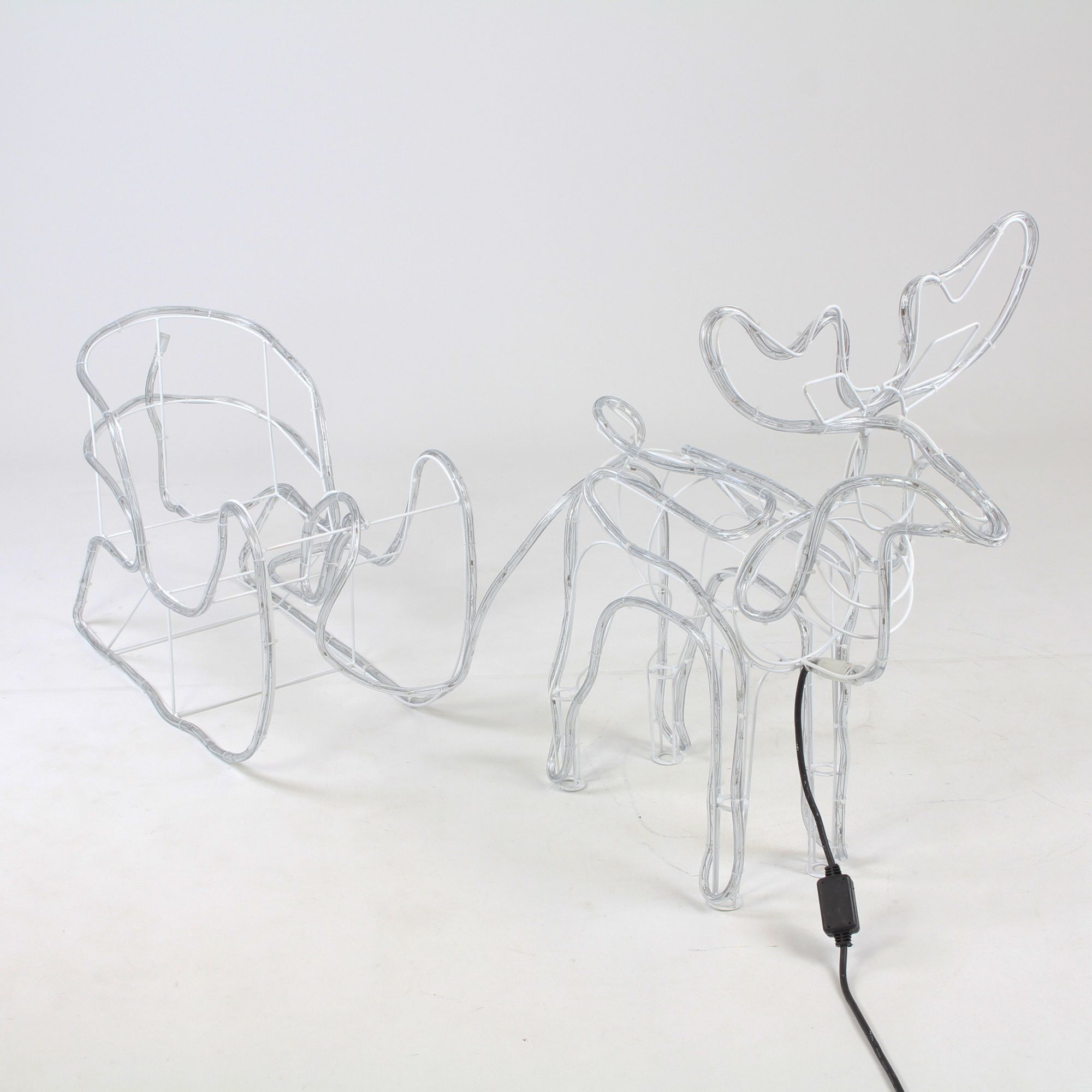 LED-Deko "Rentier mit Schlitten" im Frank Flechtwaren Online Shop für Weihnachten kaufen LED-Deko "Rentier mit Schlitten" im Frank Flechtwaren Online Shop für Weihnachten kaufen