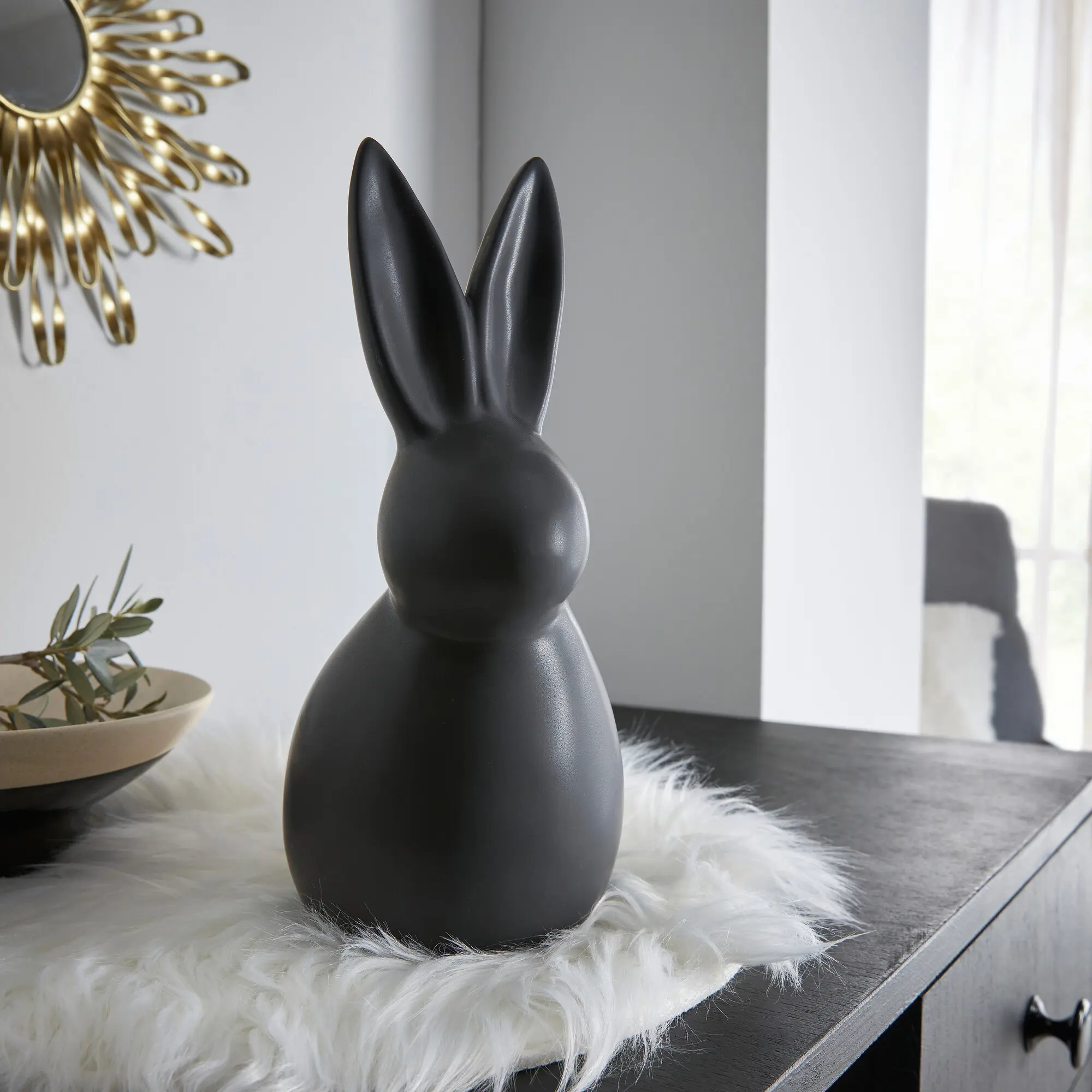 Hase "Black" im Frank Flechtwaren Online Shop für Ostern kaufen Hase "Black" im Frank Flechtwaren Online Shop für Ostern kaufen