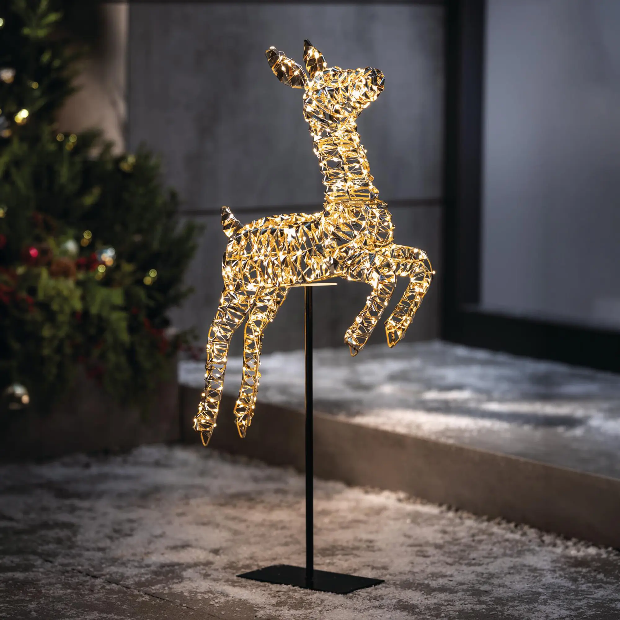 LED-Rentier "Golden"  im Frank Flechtwaren Online Shop kaufen