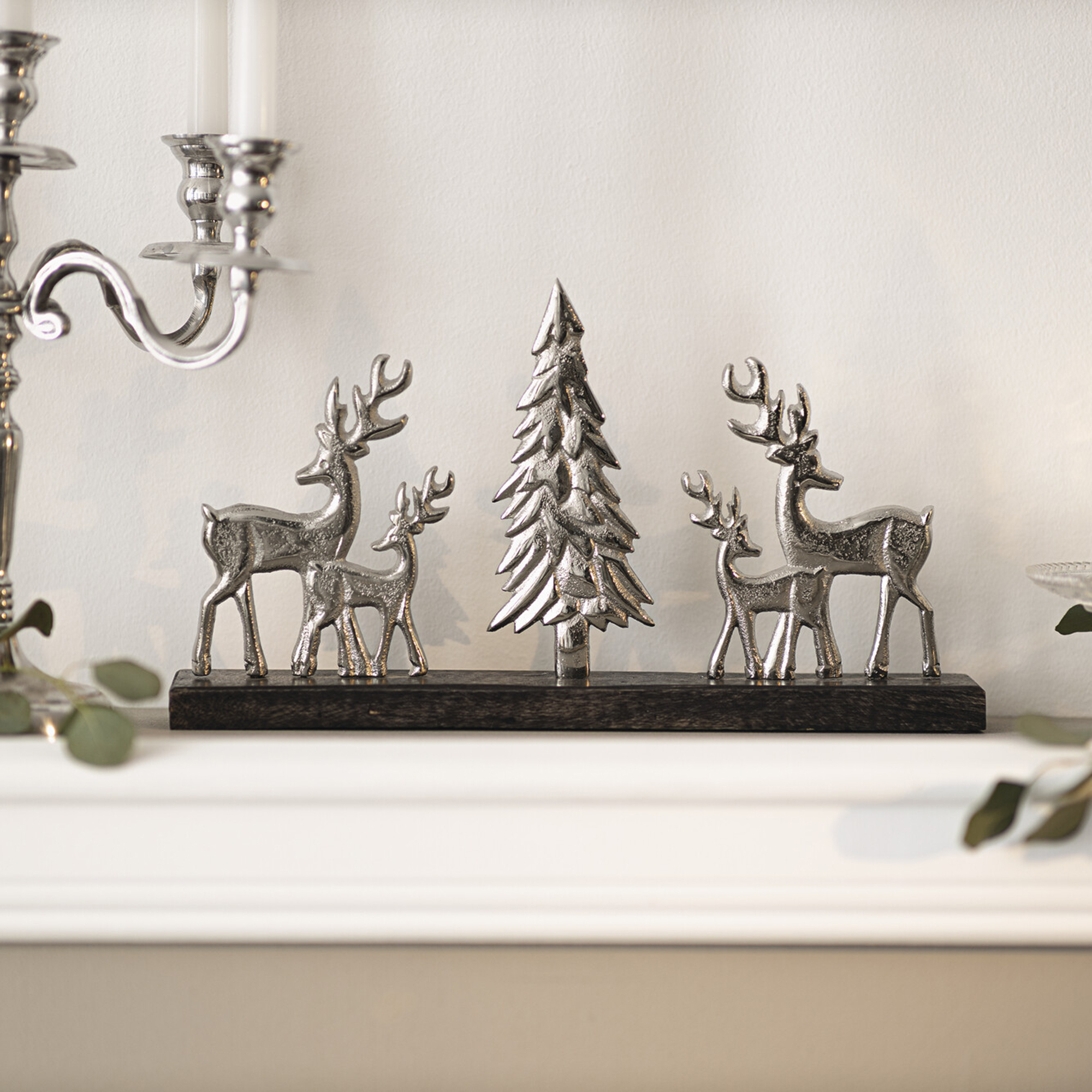 Board "Rentier & Tanne" im Frank Flechtwaren Online Shop für Weihnachten kaufen Board "Rentier & Tanne" im Frank Flechtwaren Online Shop für Weihnachten kaufen