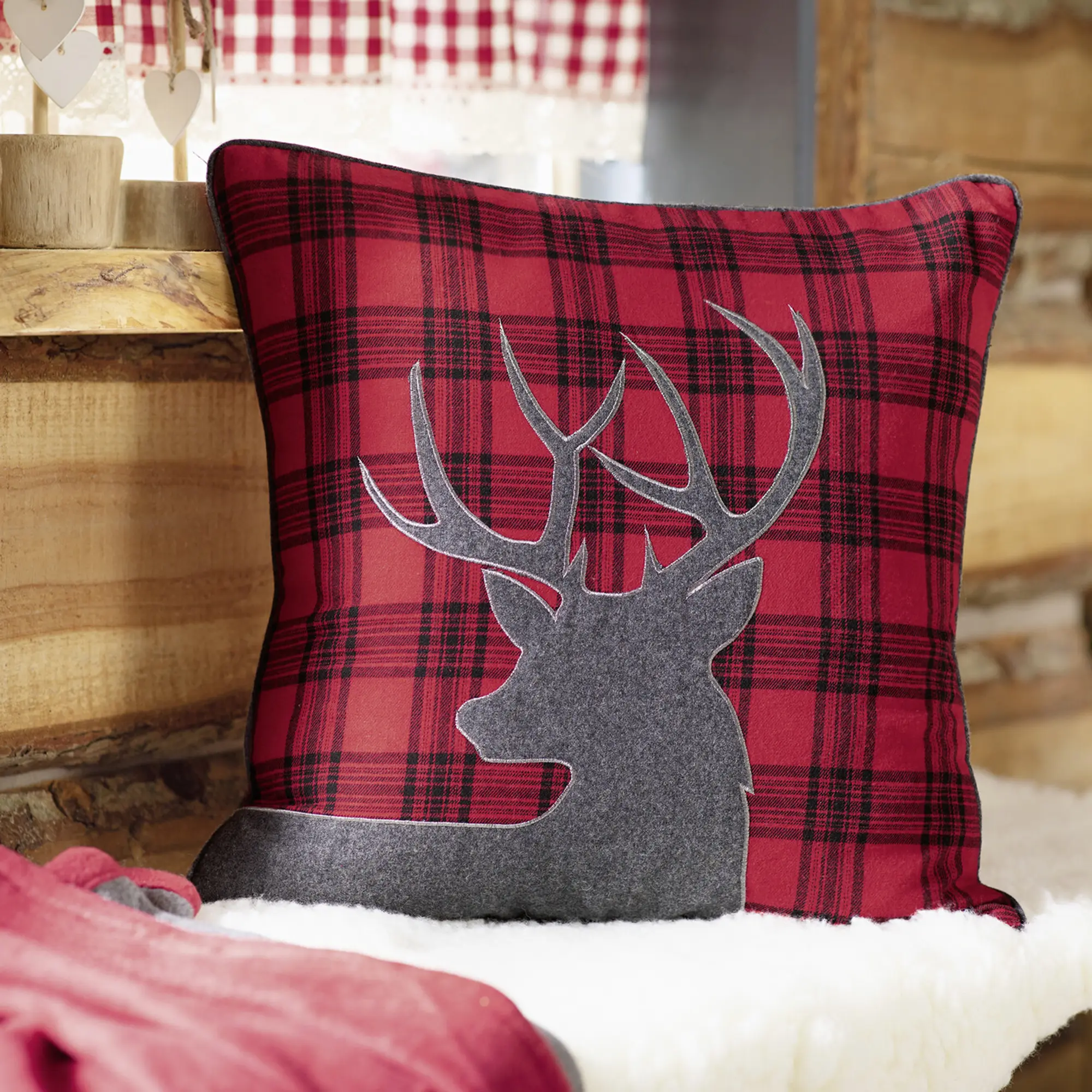Kissenhülle "Hirsch-Karo" im Frank Flechtwaren Online Shop für Herbst kaufen Kissenhülle "Hirsch-Karo" im Frank Flechtwaren Online Shop für Herbst kaufen