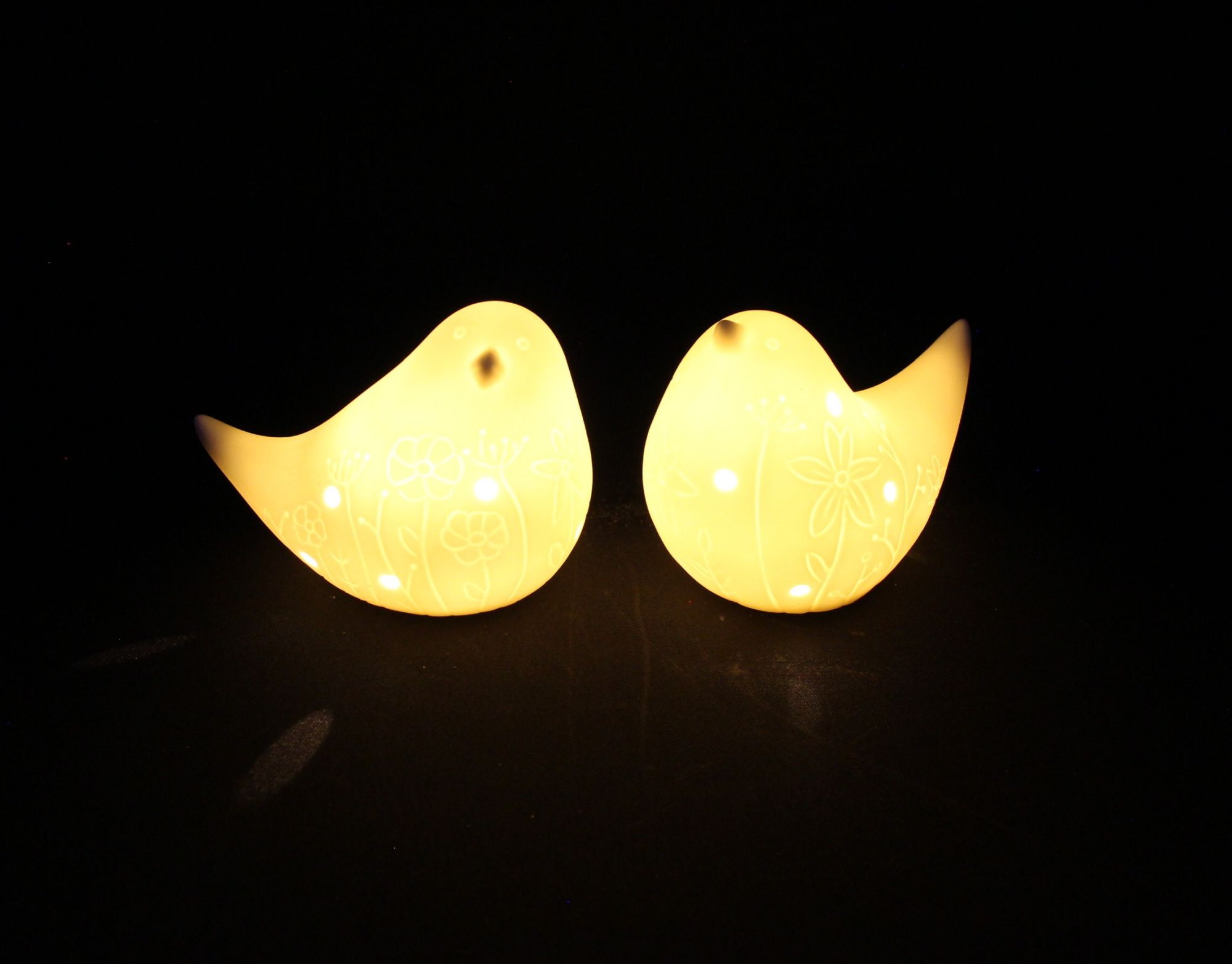 LED-Vogel "Blumenwiese", 2er Set im Frank Flechtwaren Online Shop für Ostern kaufen LED-Vogel "Blumenwiese", 2er Set im Frank Flechtwaren Online Shop für Ostern kaufen