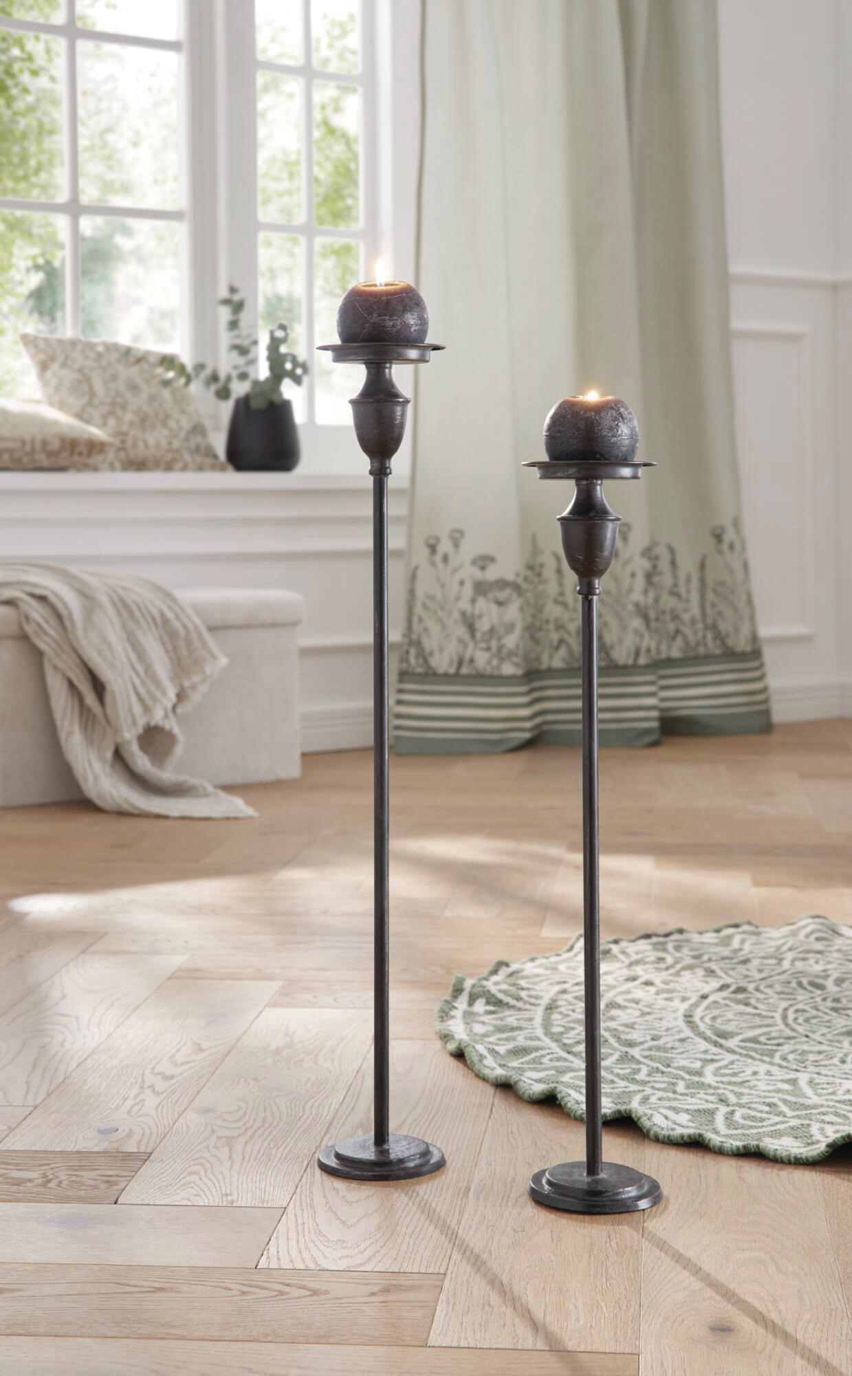 Kugelkerze "Black", 4er Set  im Frank Flechtwaren Online Shop für Kerzen &amp; LED-Kerzen kaufen