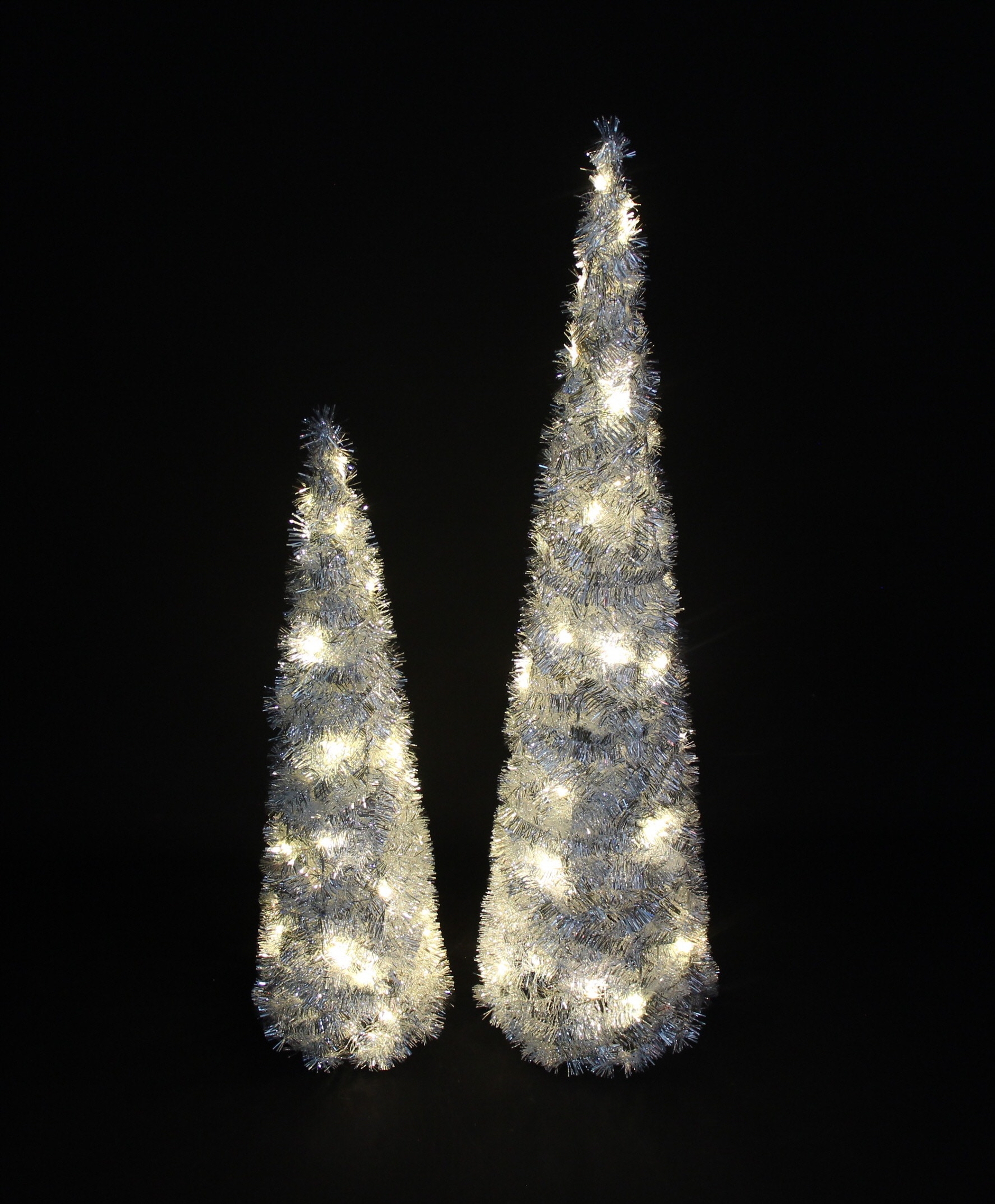 LED-Kegel "Silberglimmer", 2er Set  im Frank Flechtwaren Online Shop für LED-Deko kaufen