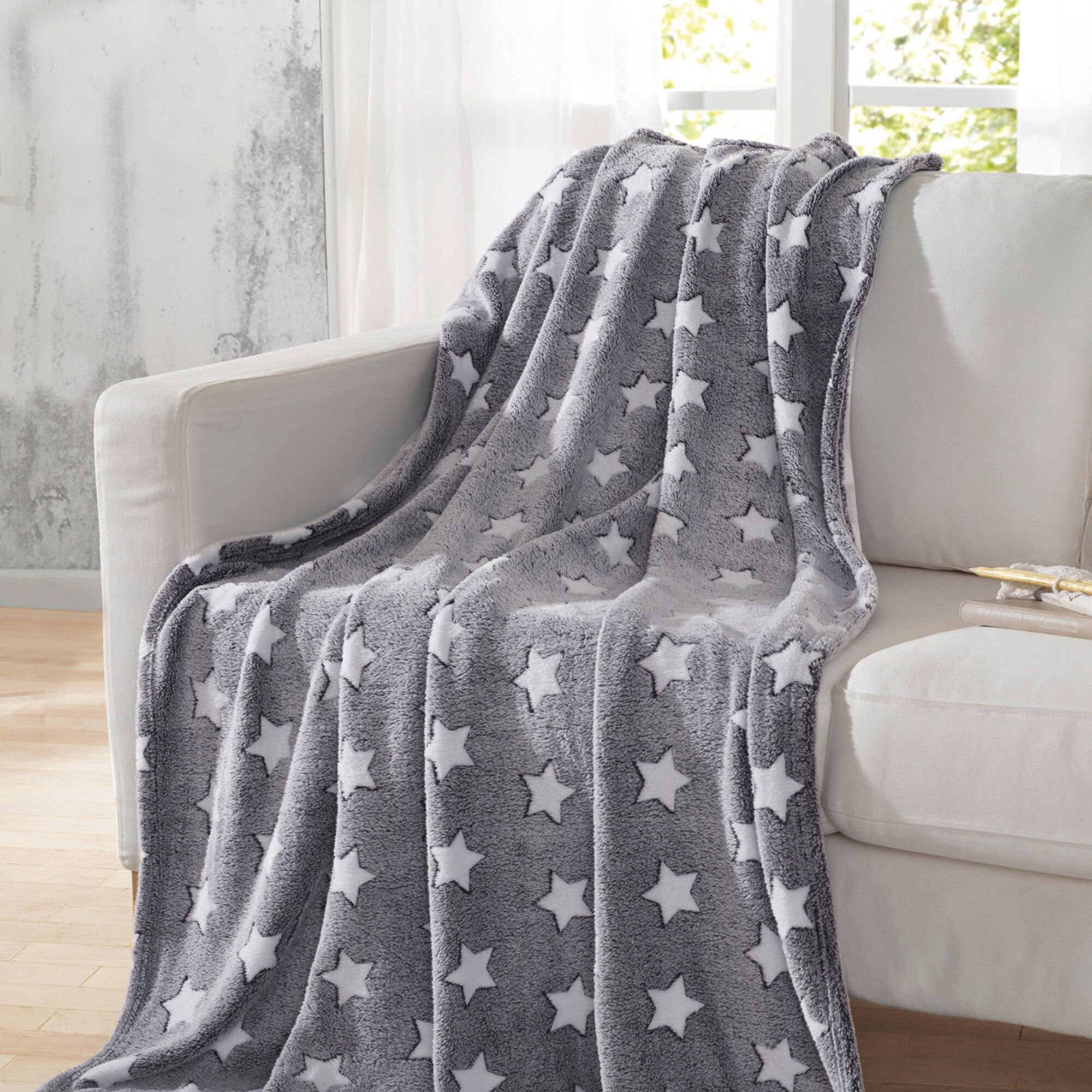 Kuscheldecke "White-Stars"  im Frank Flechtwaren Online Shop kaufen