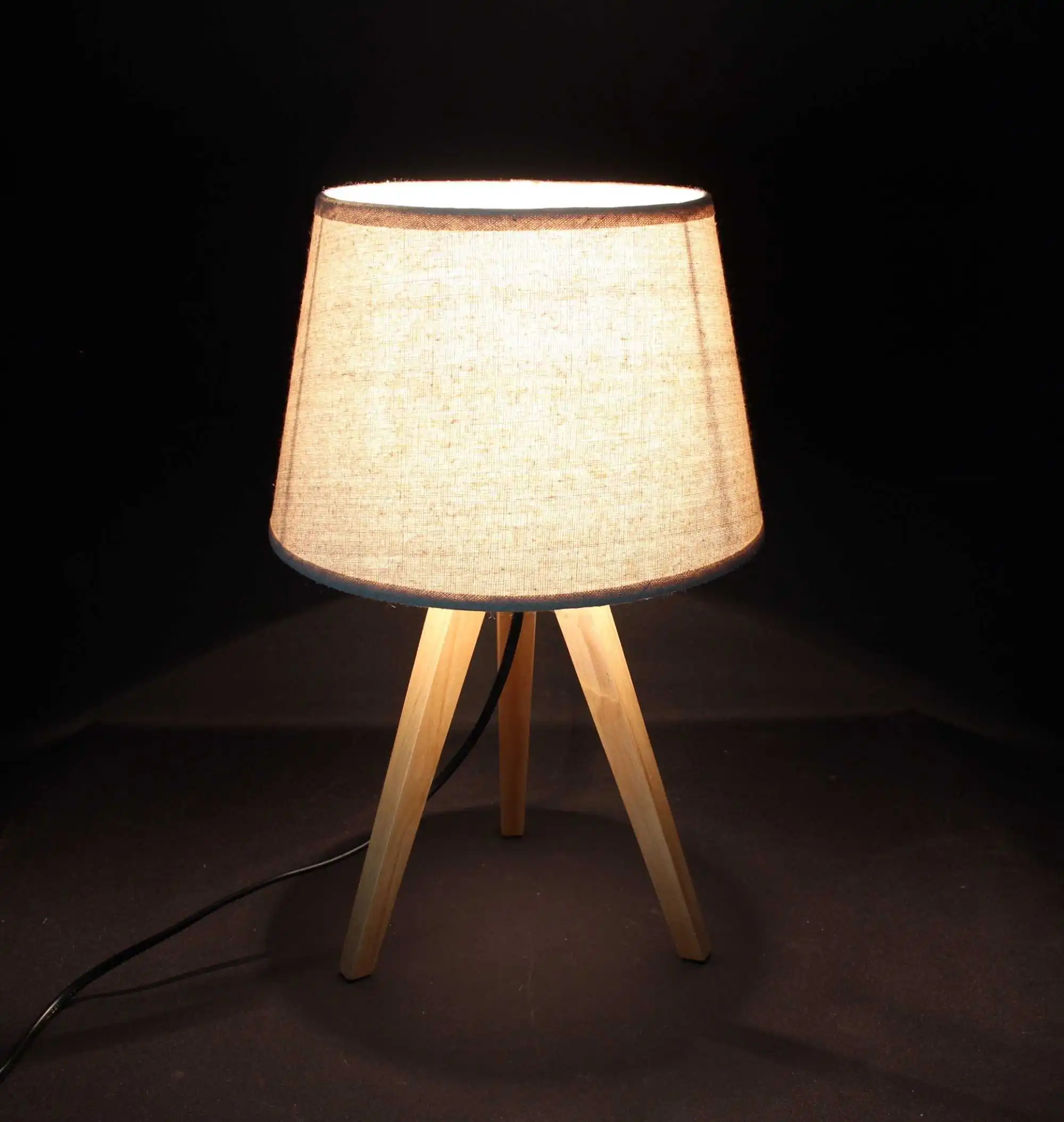 Tischlampe "Nature" im Frank Flechtwaren Online Shop für Wohnzimmer kaufen Tischlampe "Nature" im Frank Flechtwaren Online Shop für Wohnzimmer kaufen