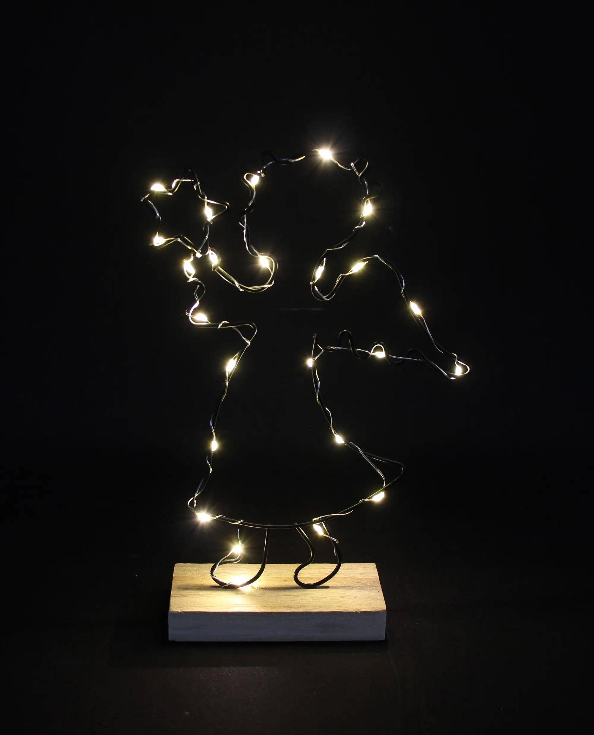 LED-Deko "Engel mit Stern"  im Frank Flechtwaren Online Shop für Engel kaufen
