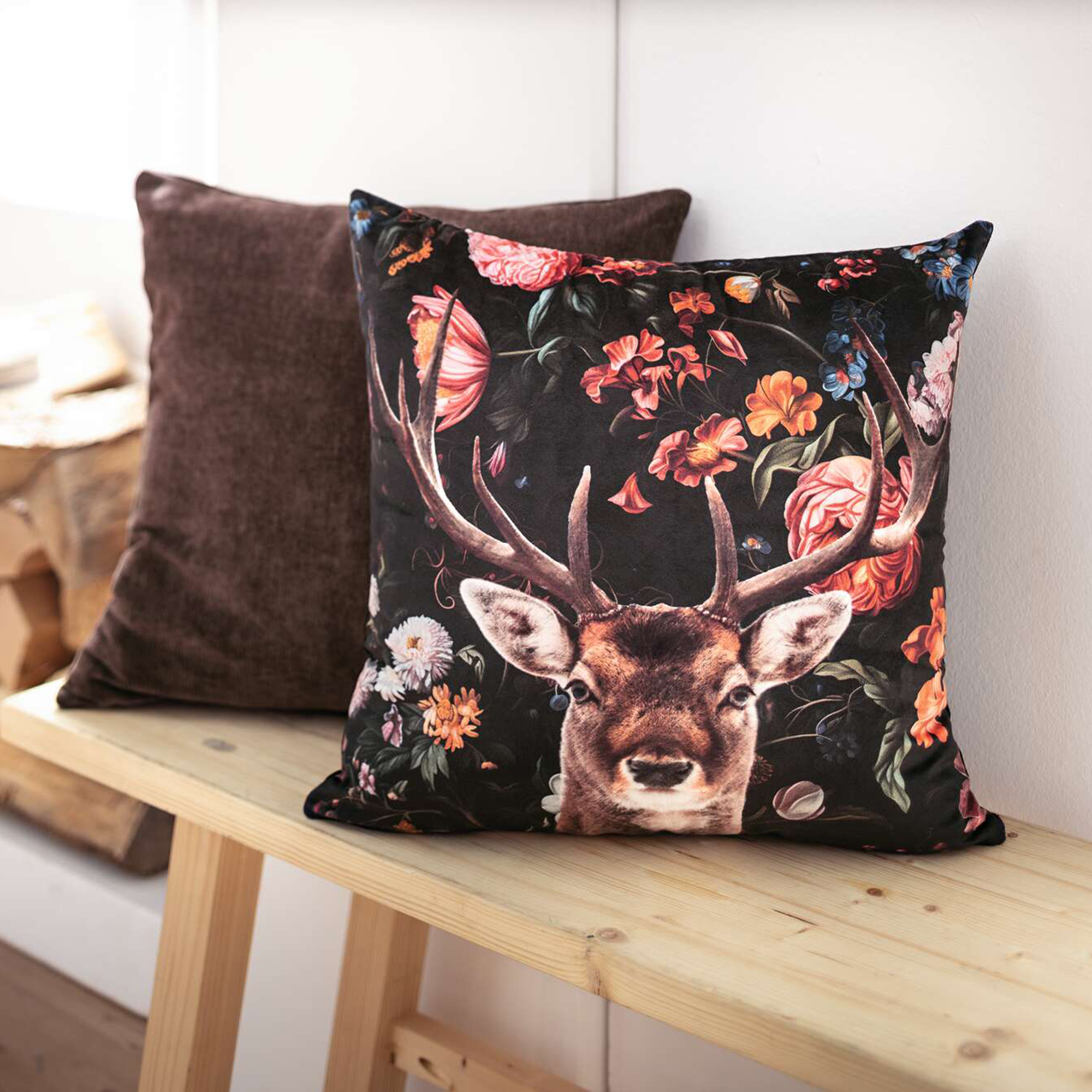 Kissenhülle "Blumenhirsch"  im Frank Flechtwaren Online Shop kaufen