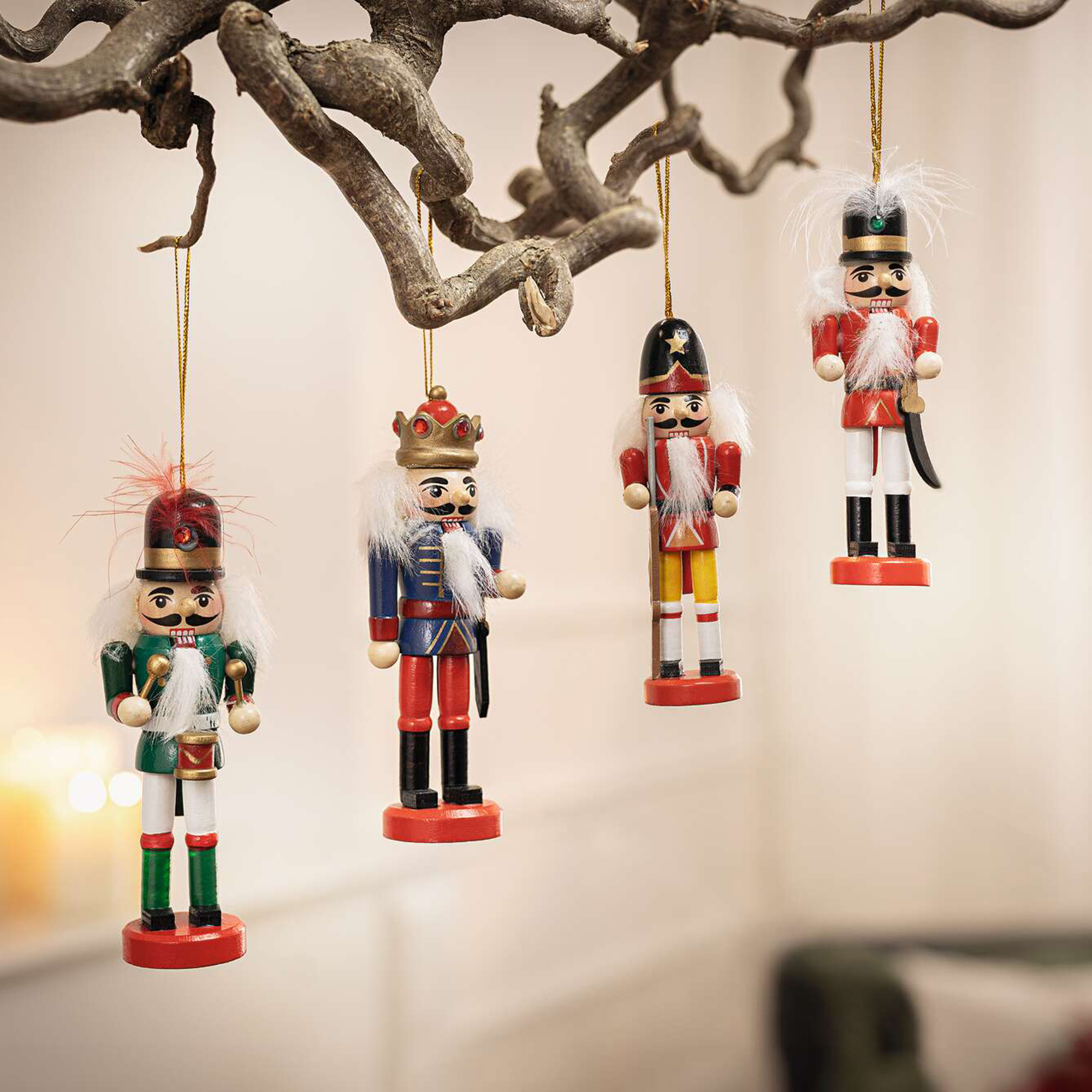 Hänger "Nussknacker", 4er Set  im Frank Flechtwaren Online Shop für Baumschmuck kaufen