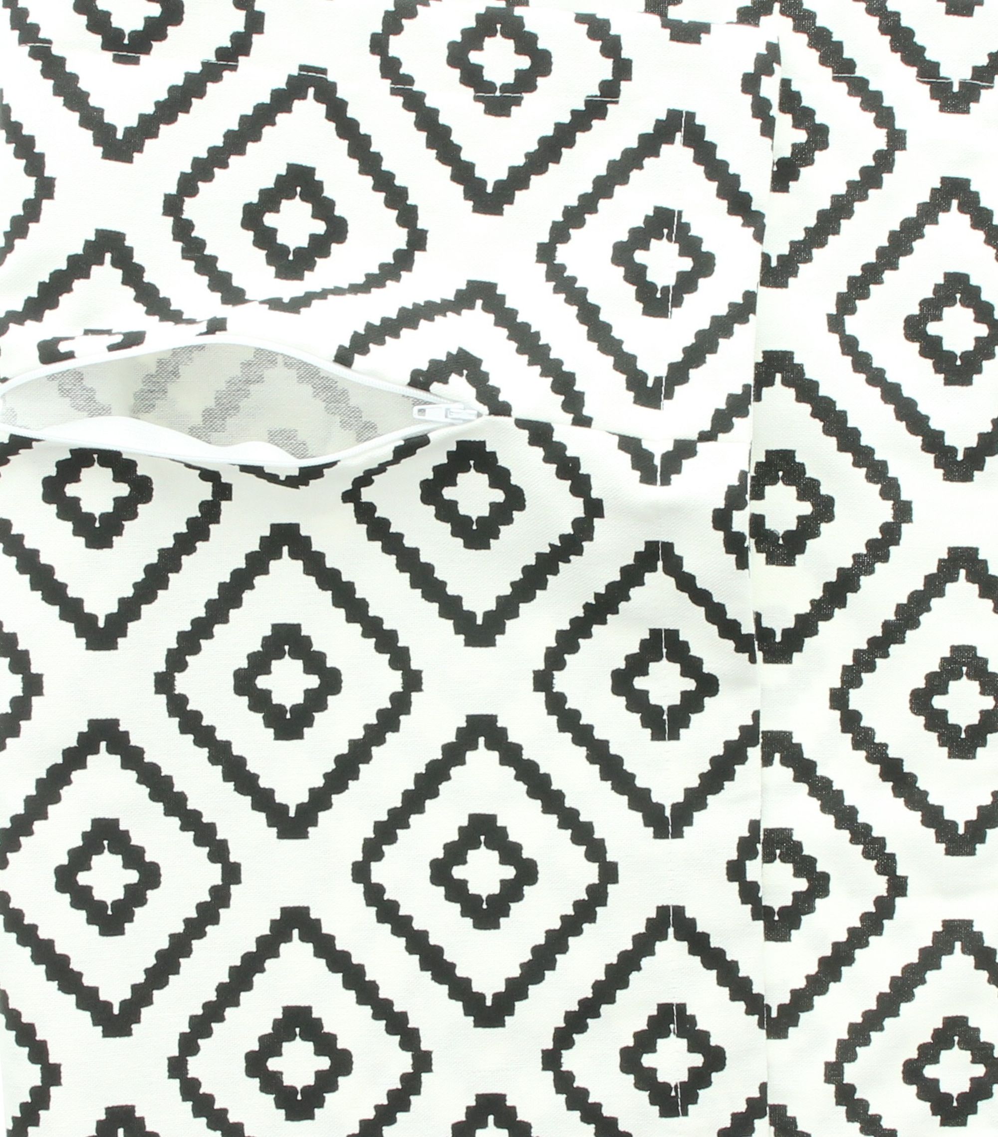 Kissenhülle "White & Black" im Frank Flechtwaren Online Shop für Ostern kaufen Kissenhülle "White & Black" im Frank Flechtwaren Online Shop für Ostern kaufen