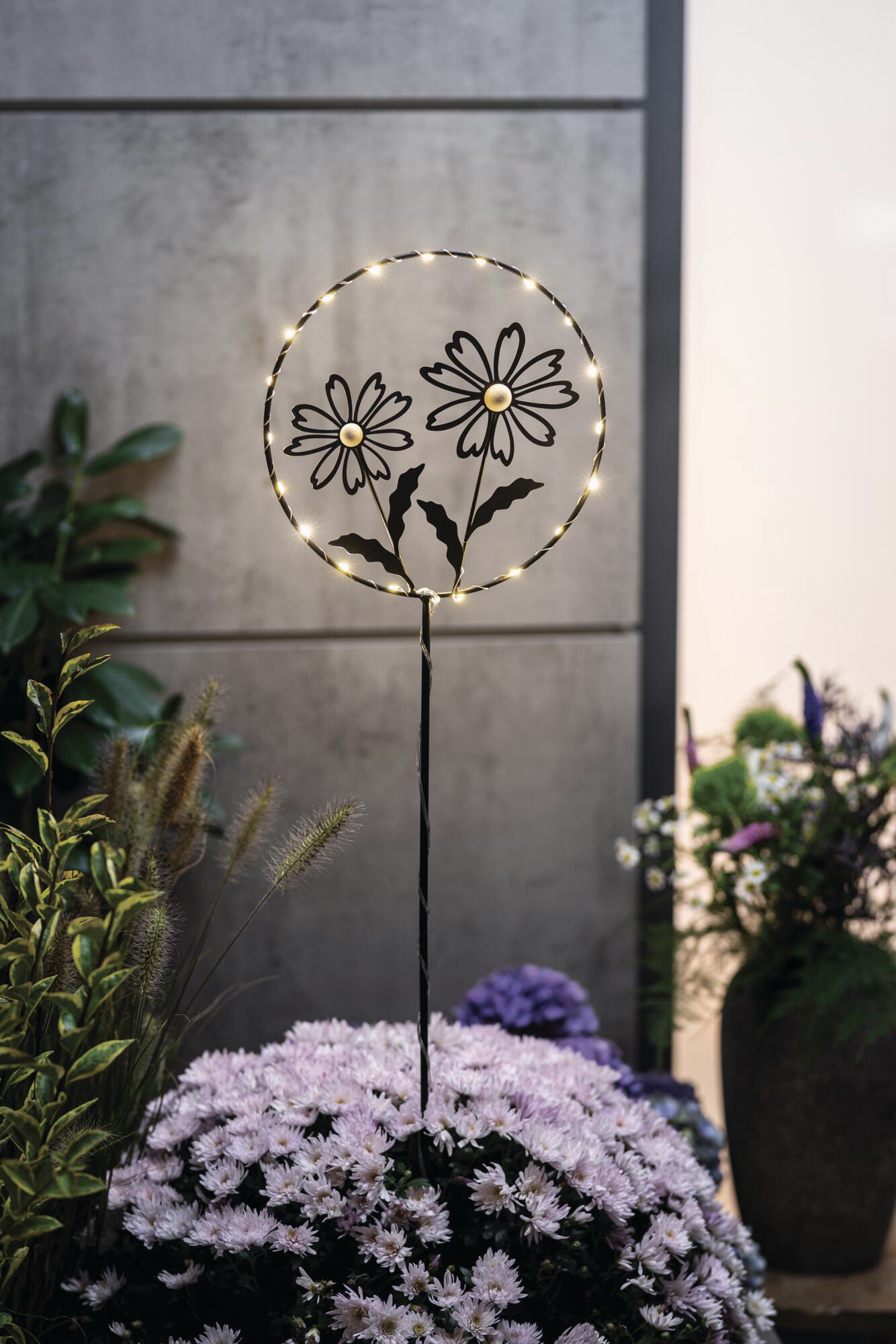 LED-Gartenstecker "Blumen"  im Frank Flechtwaren Online Shop für Gerade eingetroffen kaufen