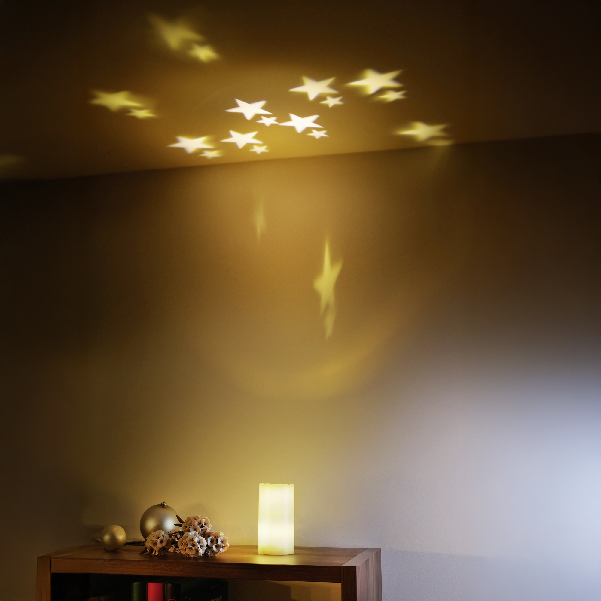 LED-Kerze "Sternenhimmel"  im Frank Flechtwaren Online Shop kaufen