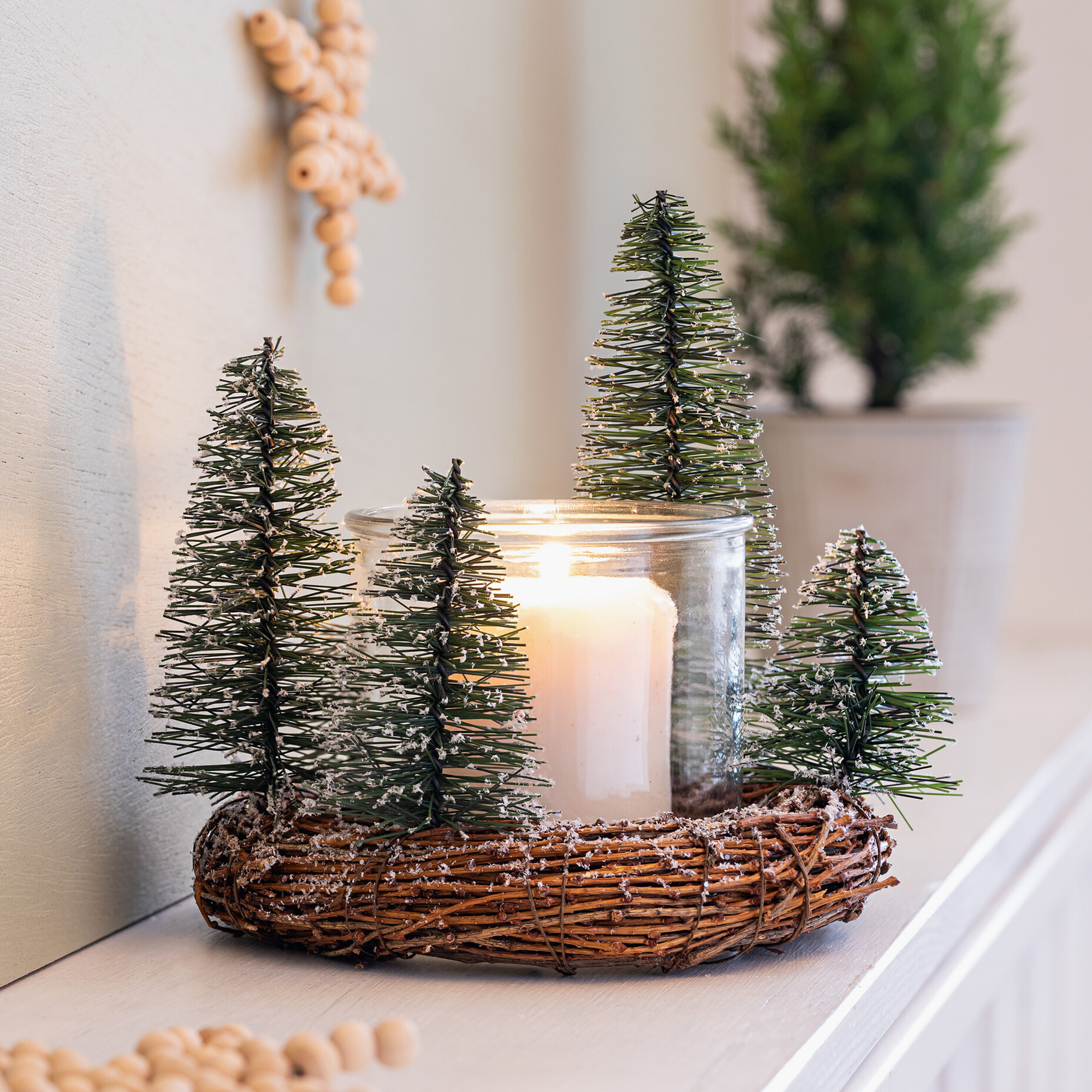 Windlicht "Tannen"  im Frank Flechtwaren Online Shop für Weihnachtliche Kränze kaufen