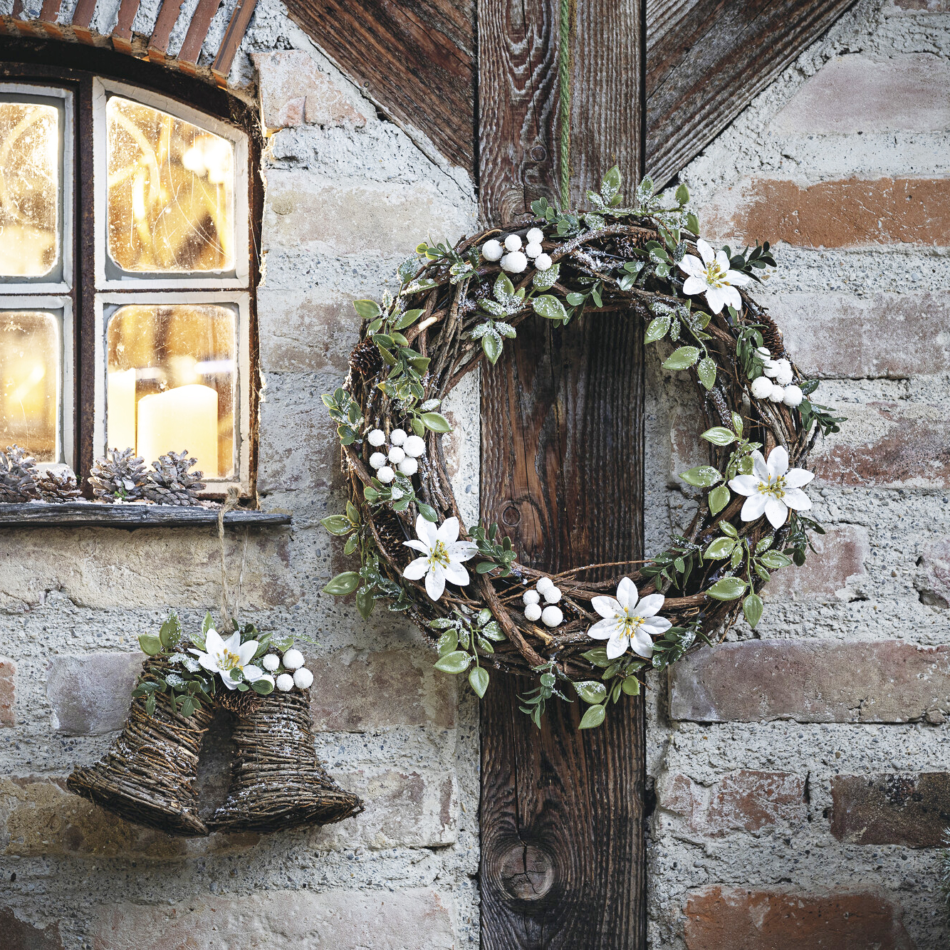 Kranz "Christrose"  im Frank Flechtwaren Online Shop kaufen