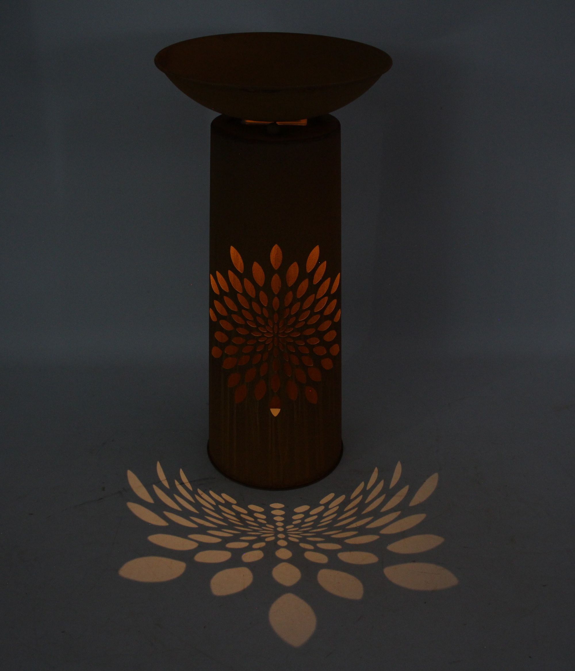 LED-Säule "Blüte"  im Frank Flechtwaren Online Shop für LED-Beleuchtung kaufen