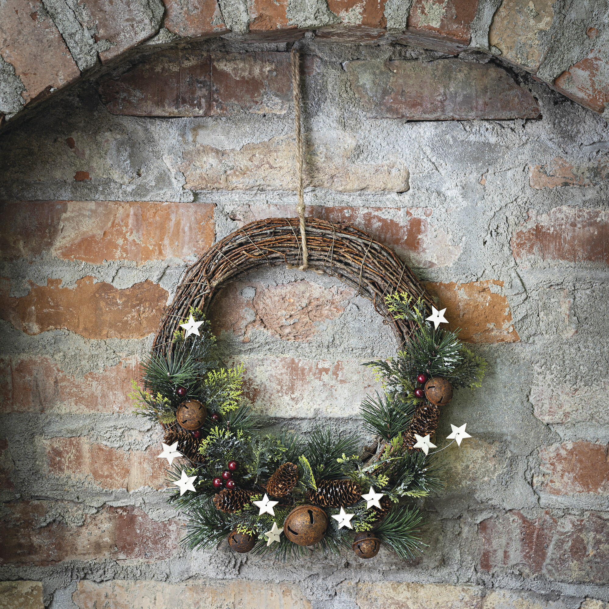 Kranz "Rostglöckchen" im Frank Flechtwaren Online Shop für Weihnachten kaufen Kranz "Rostglöckchen" im Frank Flechtwaren Online Shop für Weihnachten kaufen