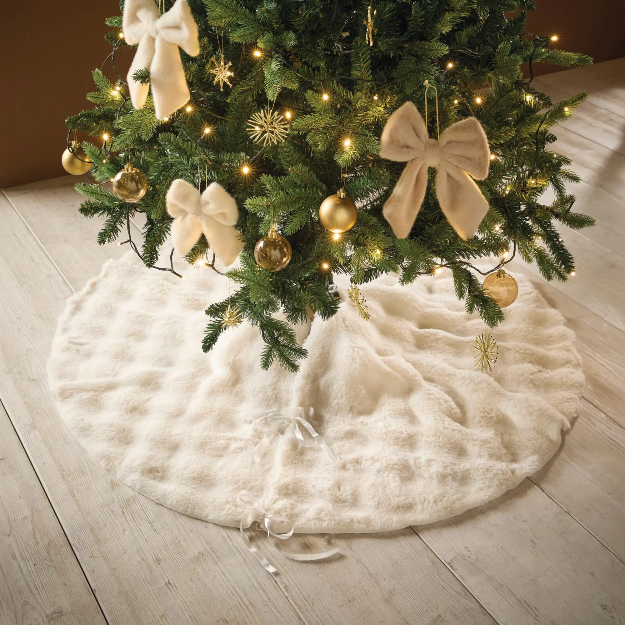 Christbaumdecke "White Bubbles"  im Frank Flechtwaren Online Shop kaufen