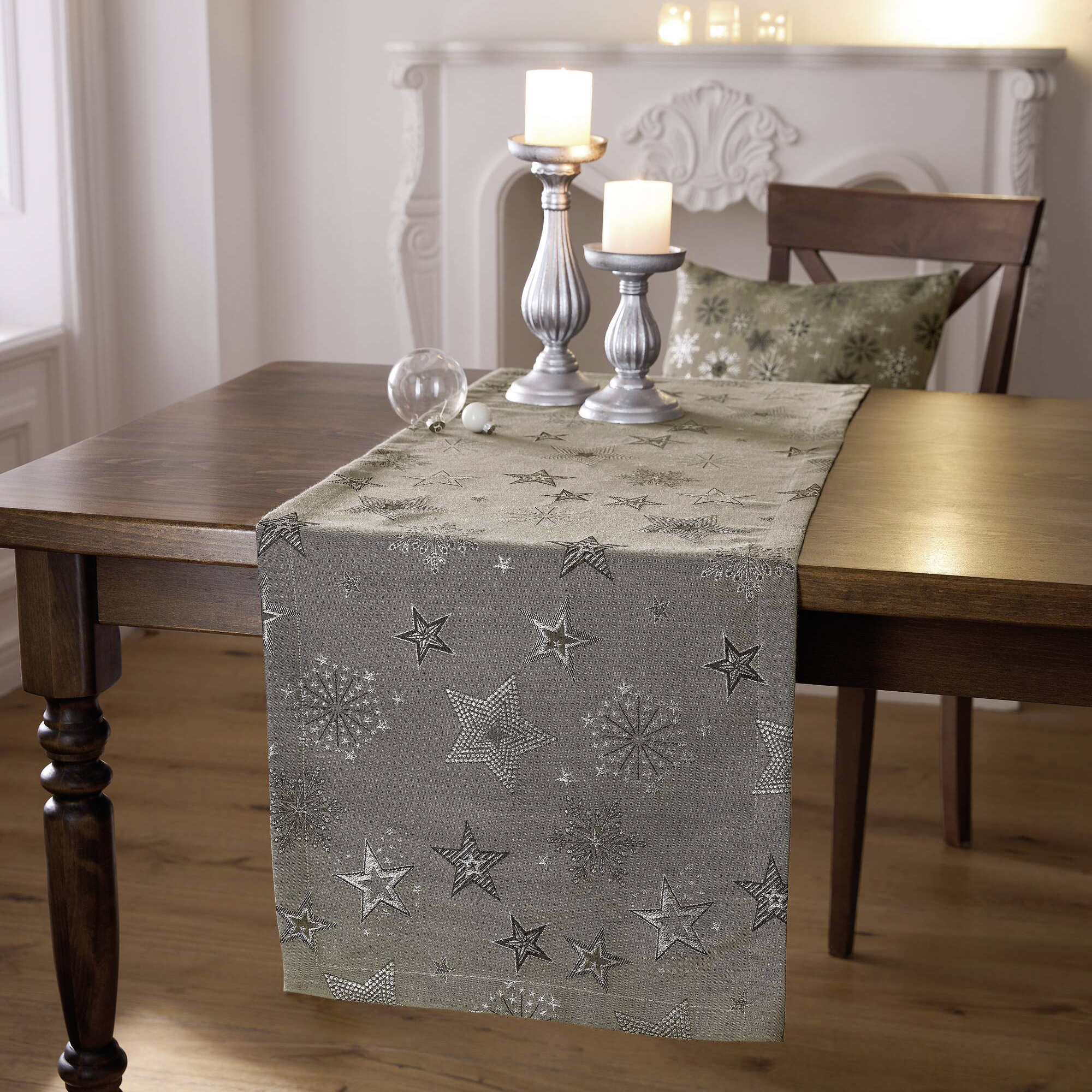 Tischläufer "Shiny Christmas"  im Frank Flechtwaren Online Shop kaufen