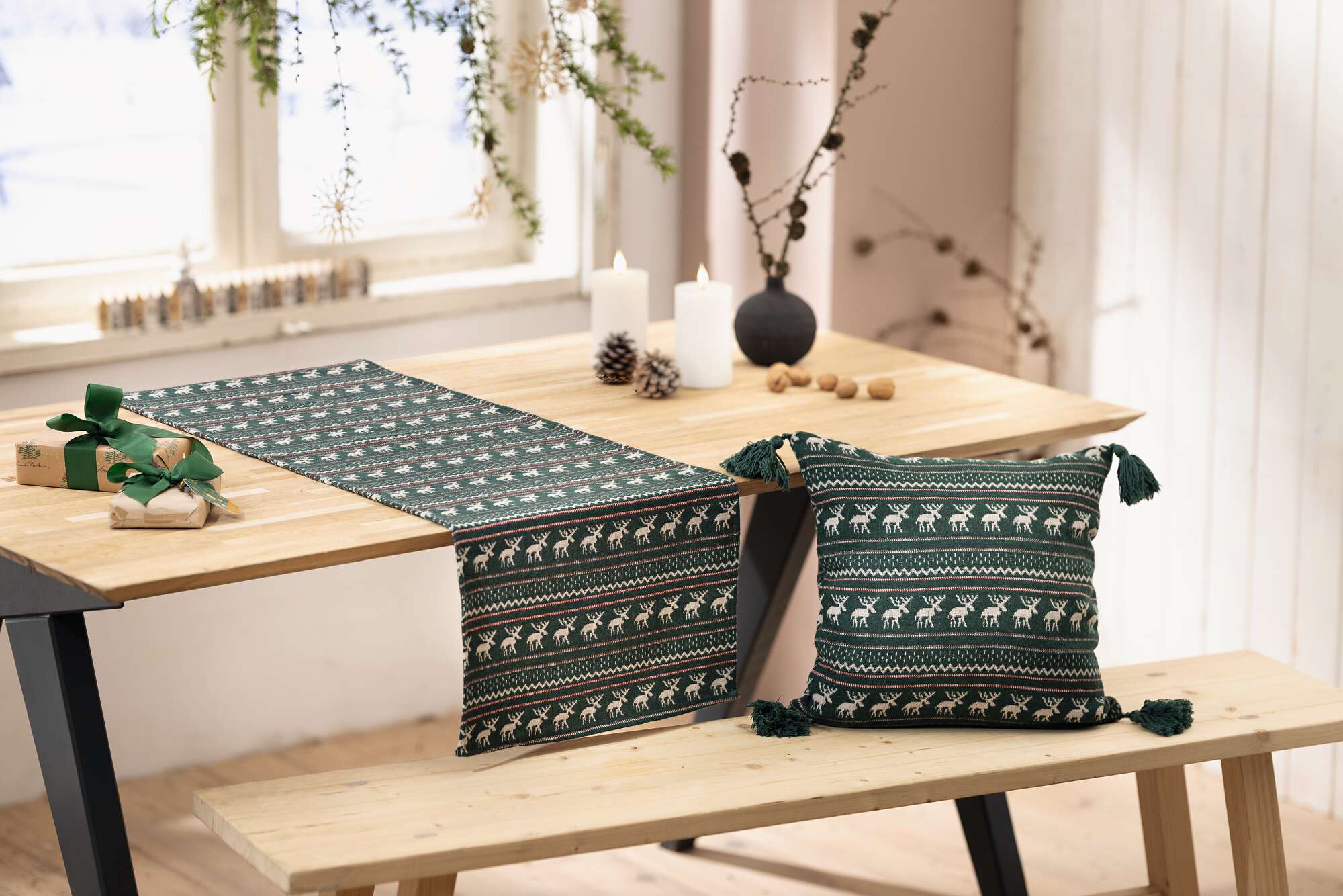 Tischläufer "Skandinavien" im Frank Flechtwaren Online Shop für Weihnachten kaufen Tischläufer "Skandinavien" im Frank Flechtwaren Online Shop für Weihnachten kaufen