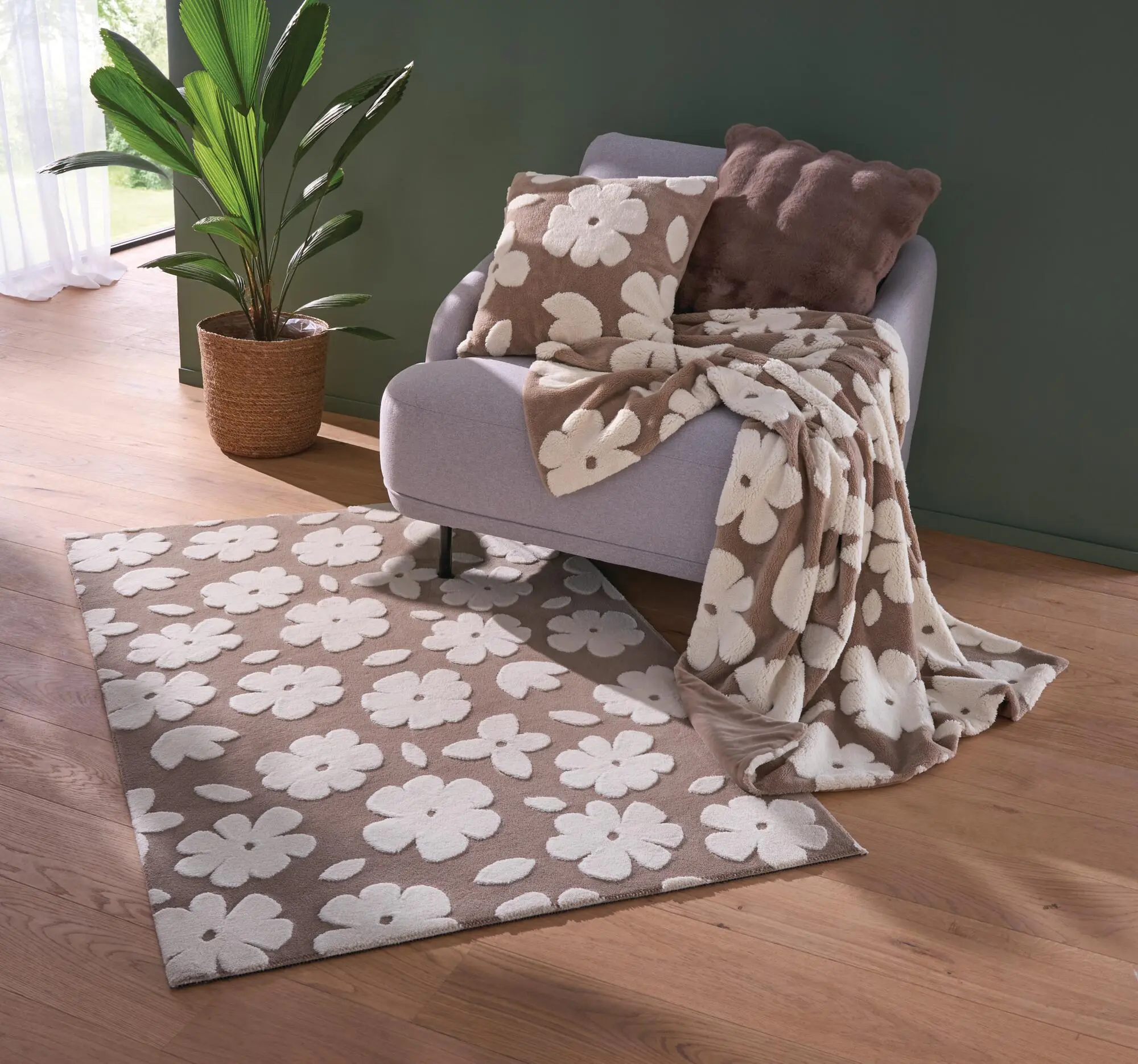 Kuscheldecke "Blumenliebe"  im Frank Flechtwaren Online Shop für Decken &amp; Kuscheldecken kaufen