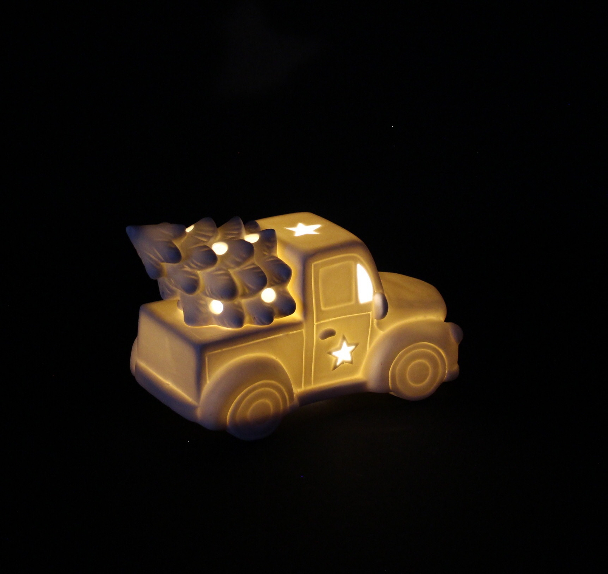 LED-Auto "Tannenbaum" im Frank Flechtwaren Online Shop für Weihnachten kaufen LED-Auto "Tannenbaum" im Frank Flechtwaren Online Shop für Weihnachten kaufen