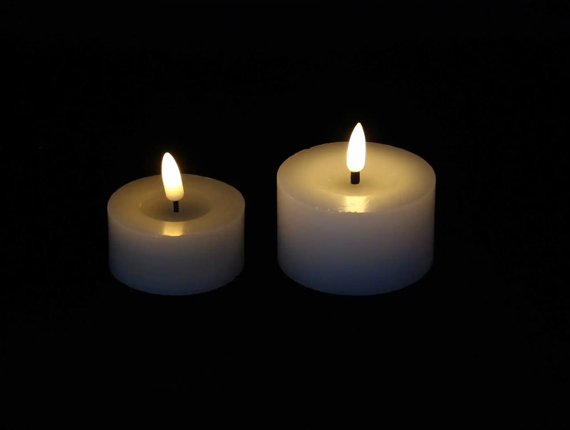 LED-Kerze "White", 2er Set  im Frank Flechtwaren Online Shop für Ostern kaufen