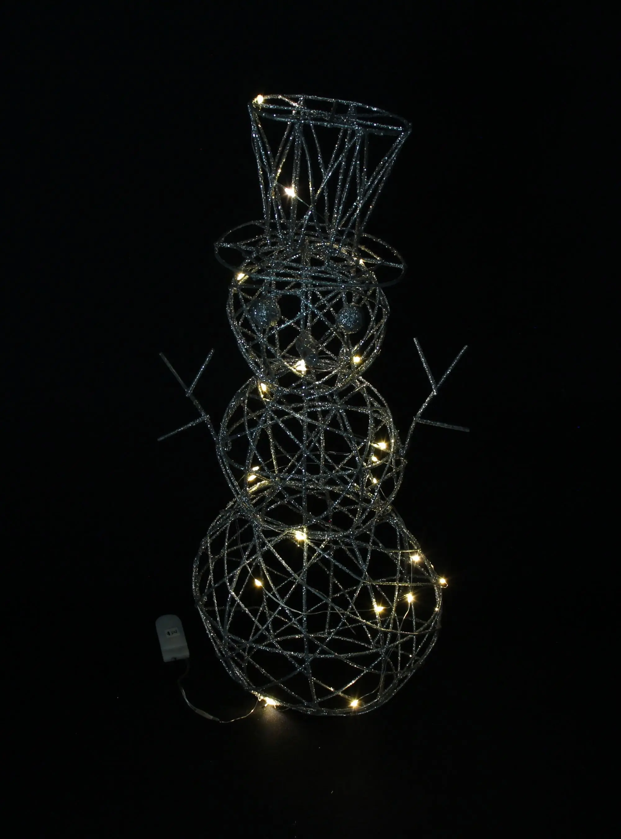 LED-Schneemann "Silver" im Frank Flechtwaren Online Shop für Dekofiguren kaufen LED-Schneemann "Silver" im Frank Flechtwaren Online Shop für Dekofiguren kaufen