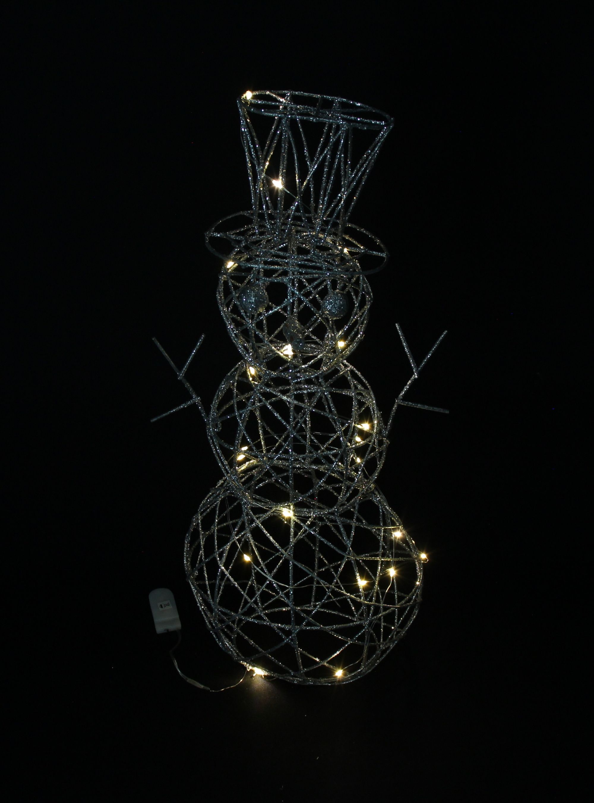 LED-Schneemann "Silver" im Frank Flechtwaren Online Shop für Weihnachten kaufen LED-Schneemann "Silver" im Frank Flechtwaren Online Shop für Weihnachten kaufen