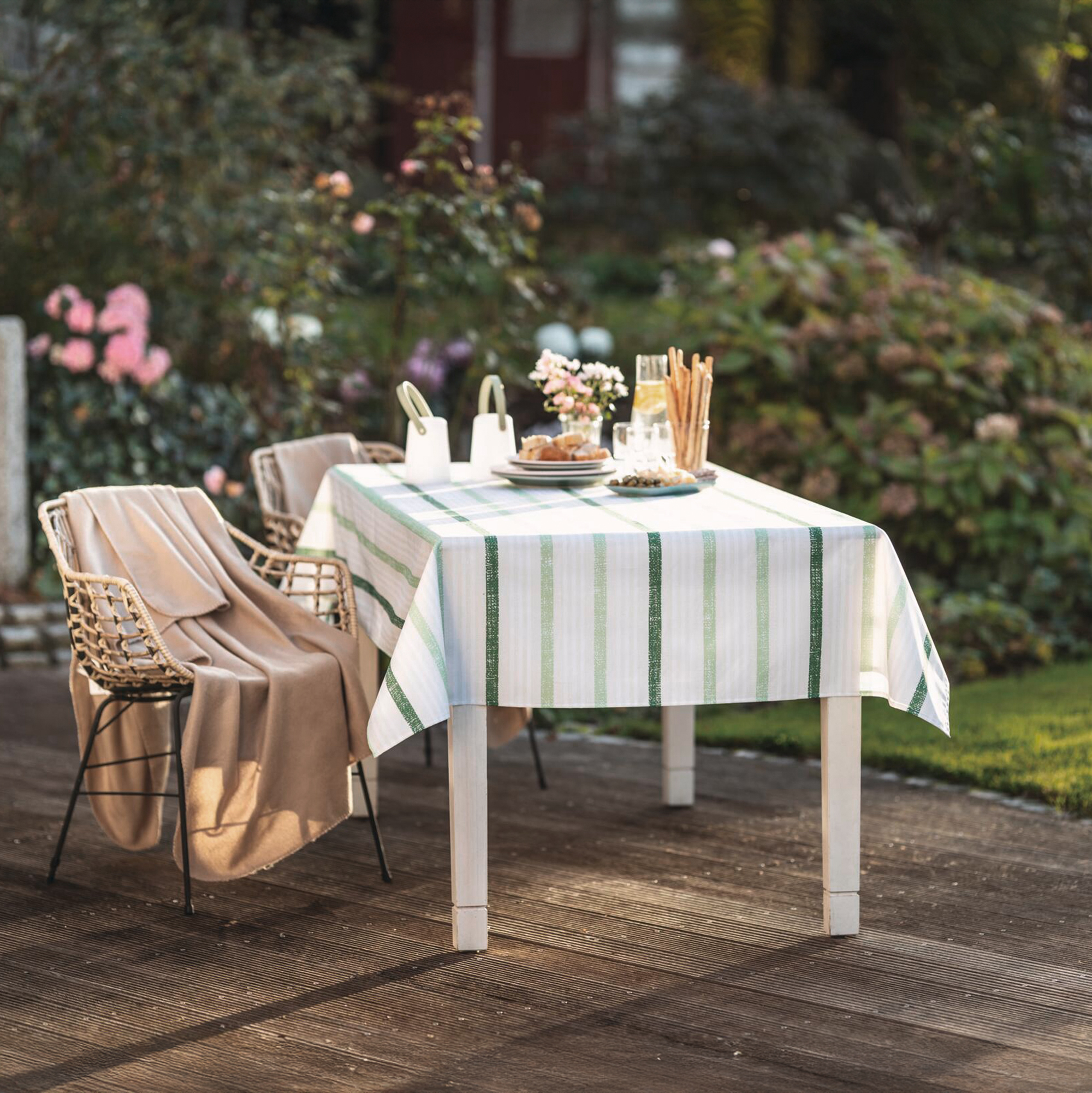 Tafeldecke "Green Stripes"  im Frank Flechtwaren Online Shop kaufen