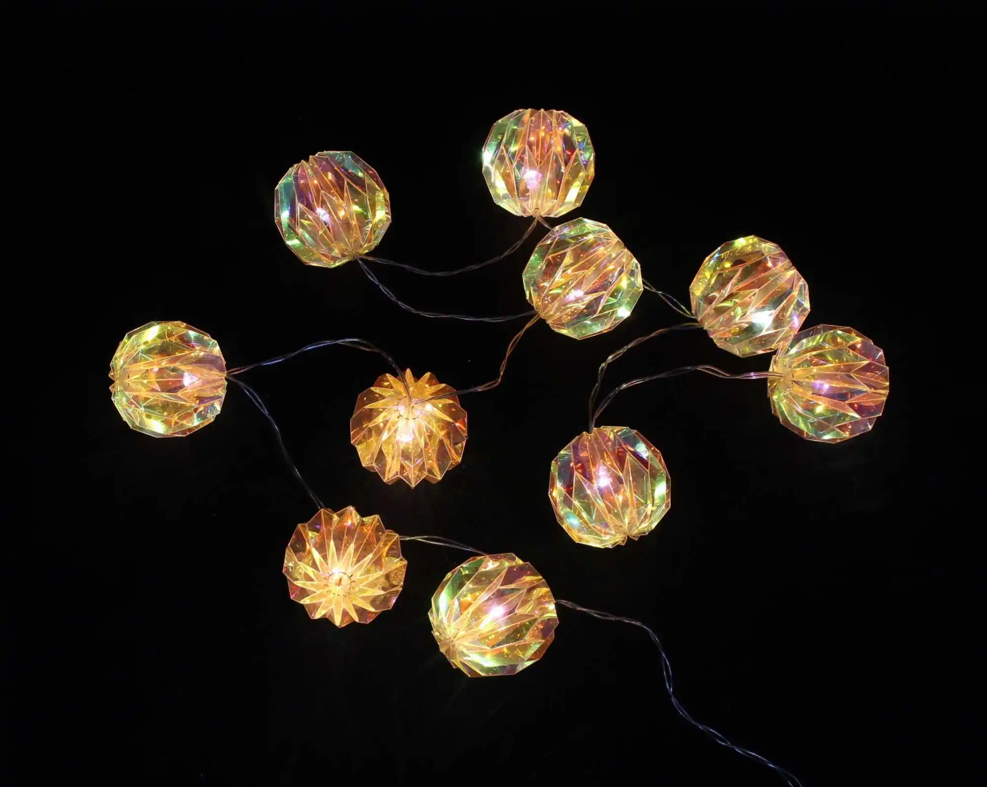 LED-Lichterkette "Rainbow-Balls"  im Frank Flechtwaren Online Shop für LED-Lichterketten kaufen