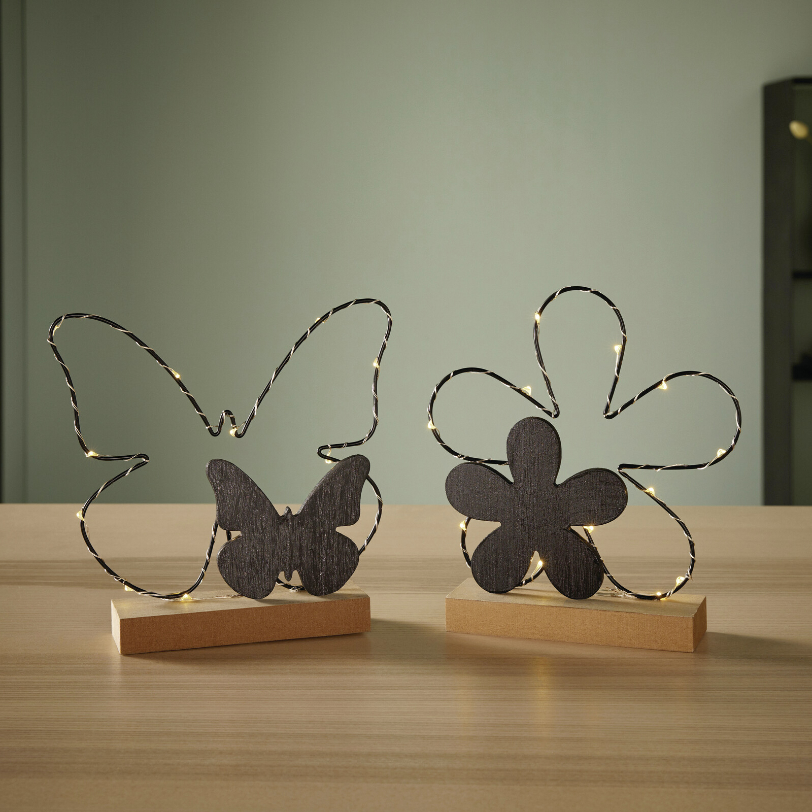 LED-Deko "Schmetterling &amp; Blume", 2er Set  im Frank Flechtwaren Online Shop kaufen