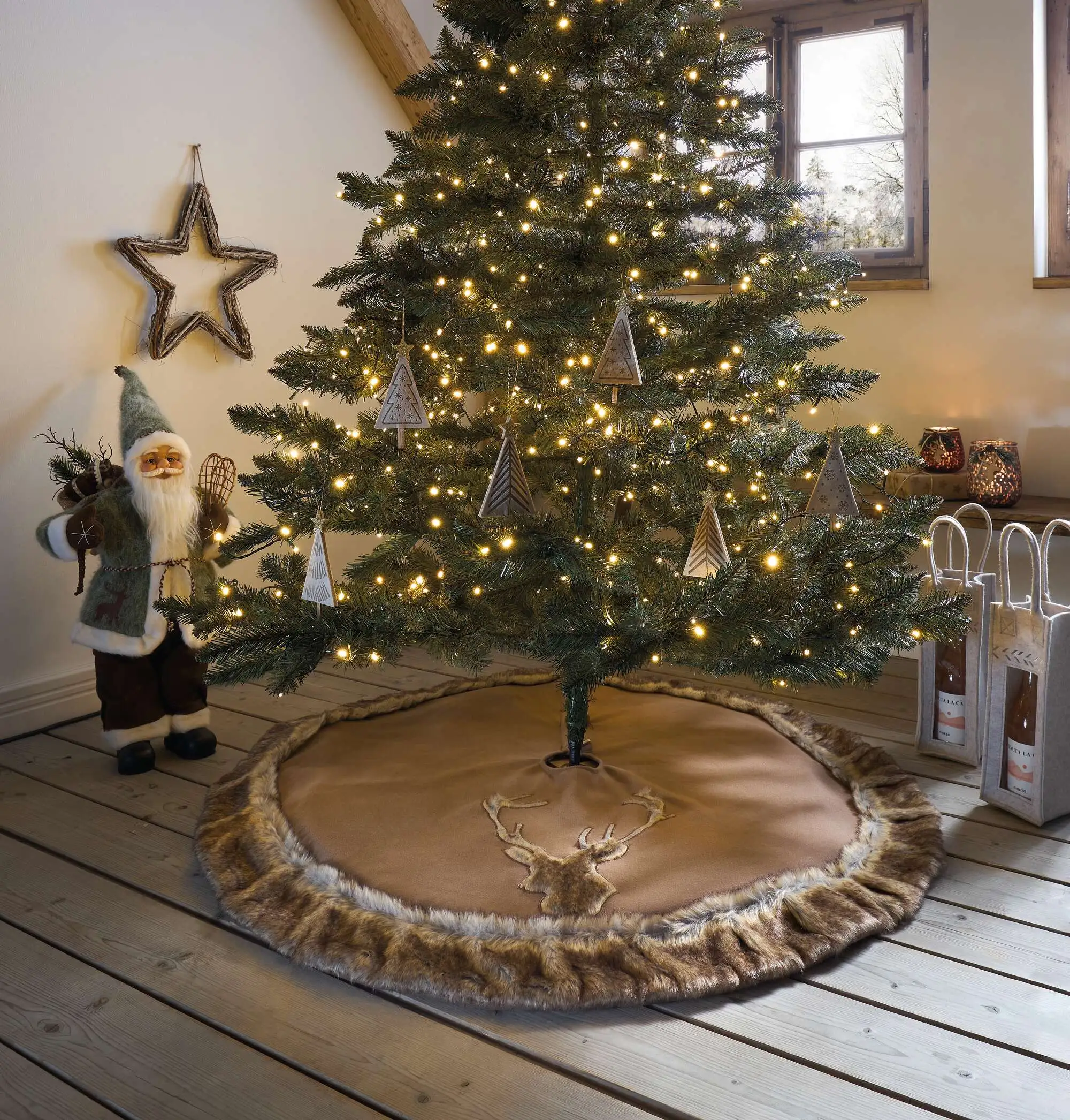 Christbaumdecke "Hirsch"  im Frank Flechtwaren Online Shop kaufen