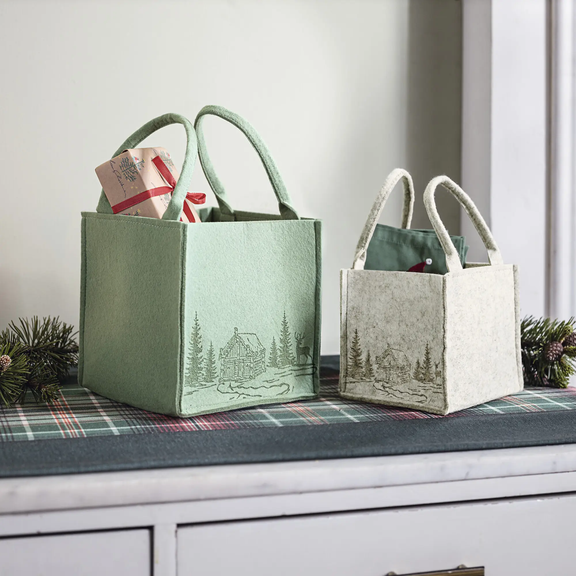 Tasche "Winterwald", 2er Set im Frank Flechtwaren Online Shop für Geschenktaschen & -säckchen kaufen Tasche "Winterwald", 2er Set im Frank Flechtwaren Online Shop für Geschenktaschen & -säckchen kaufen
