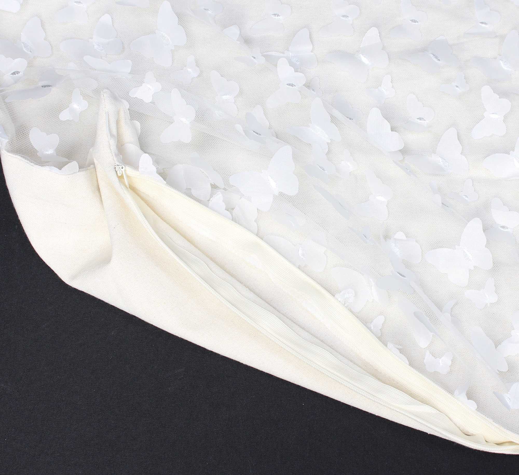 Acheter Housse de coussin "tendres papillons". dans la boutique en ligne de Frank Flechtwaren pour Pâques Acheter Housse de coussin "tendres papillons". dans la boutique en ligne de Frank Flechtwaren pour Pâques